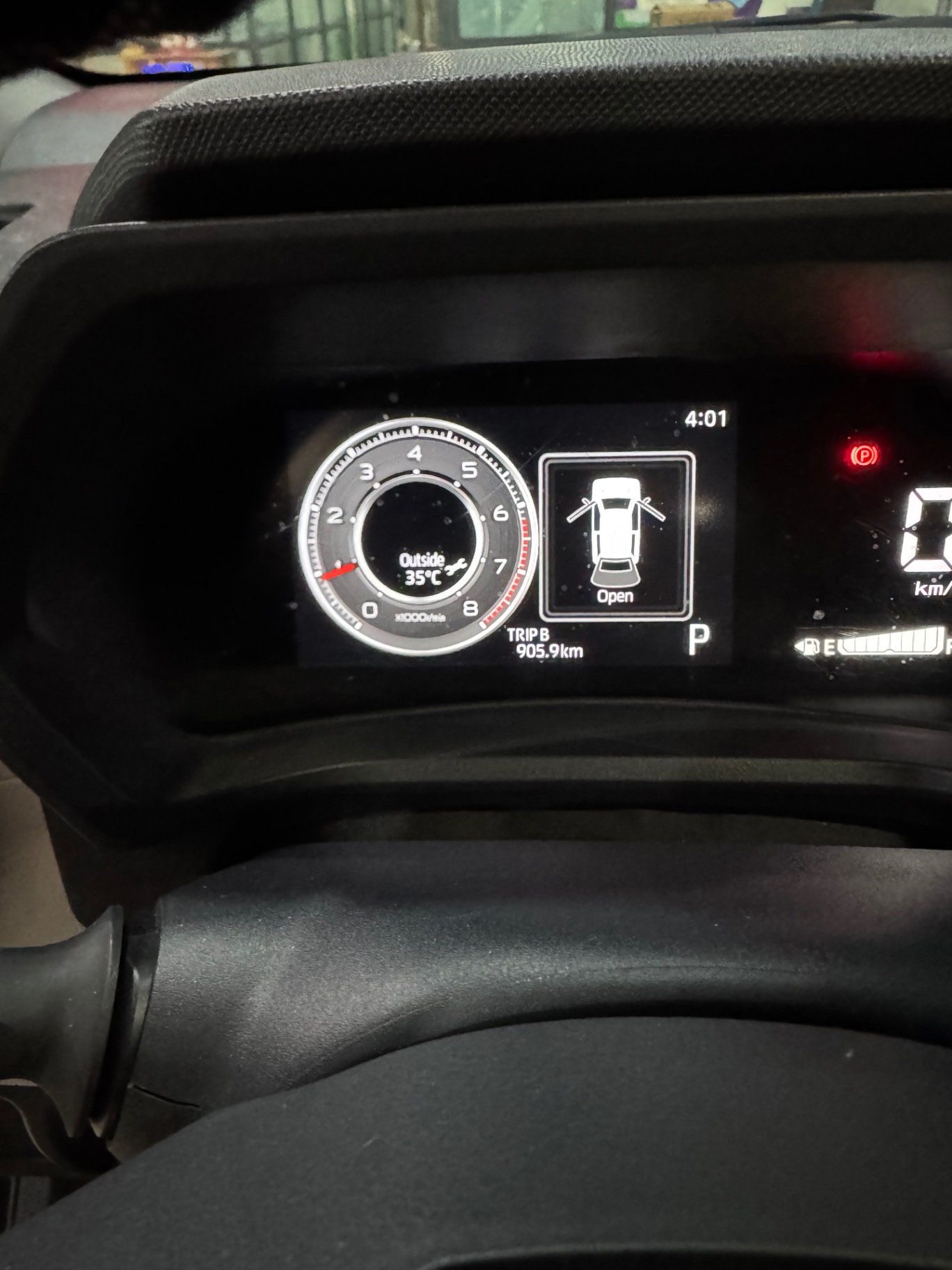 Toyota Veloz Cross 1.5 CVT 2023 - Nội thất 3