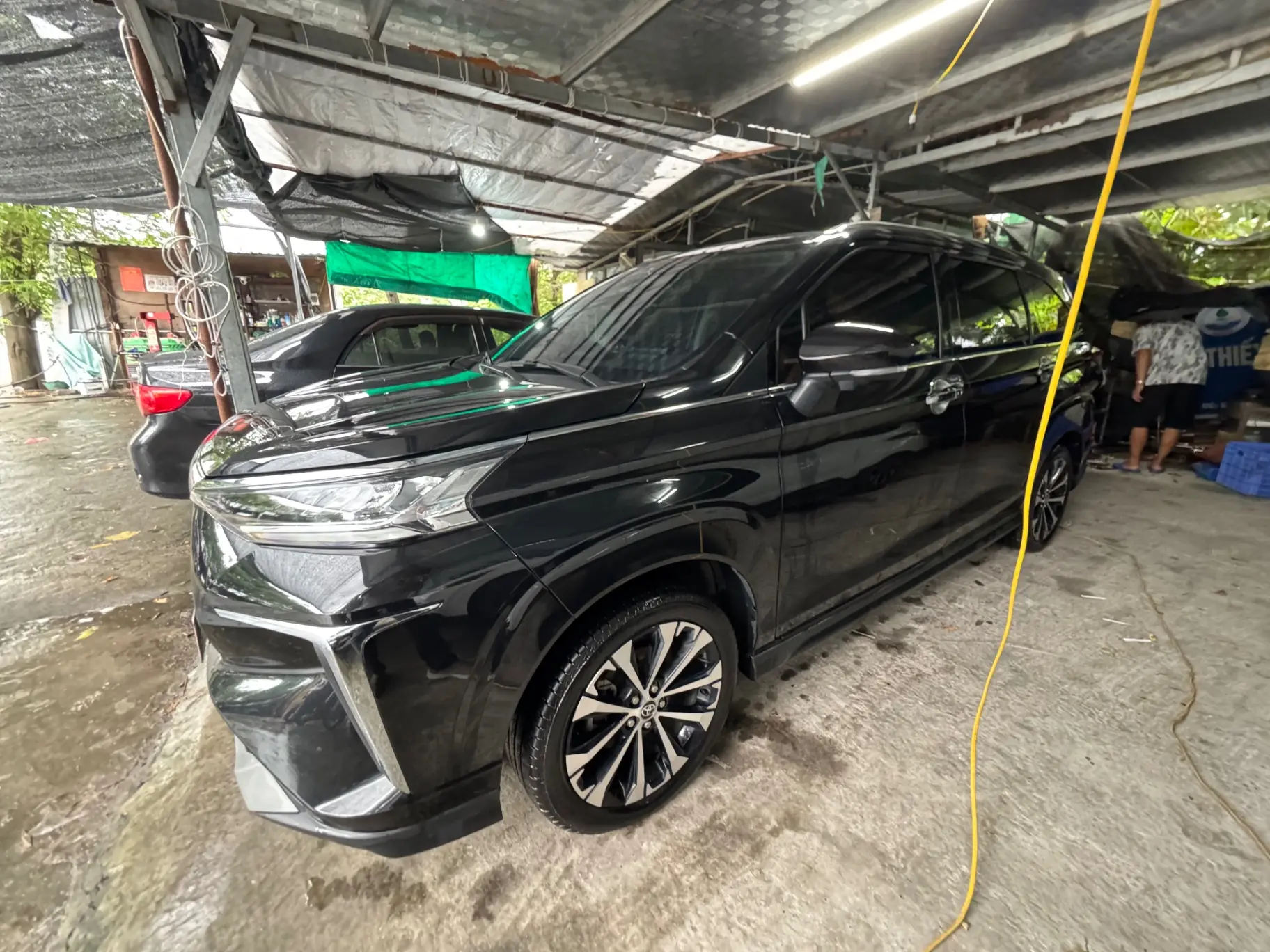 Toyota Veloz Cross 1.5 CVT 2023 - Ngoại thất 2