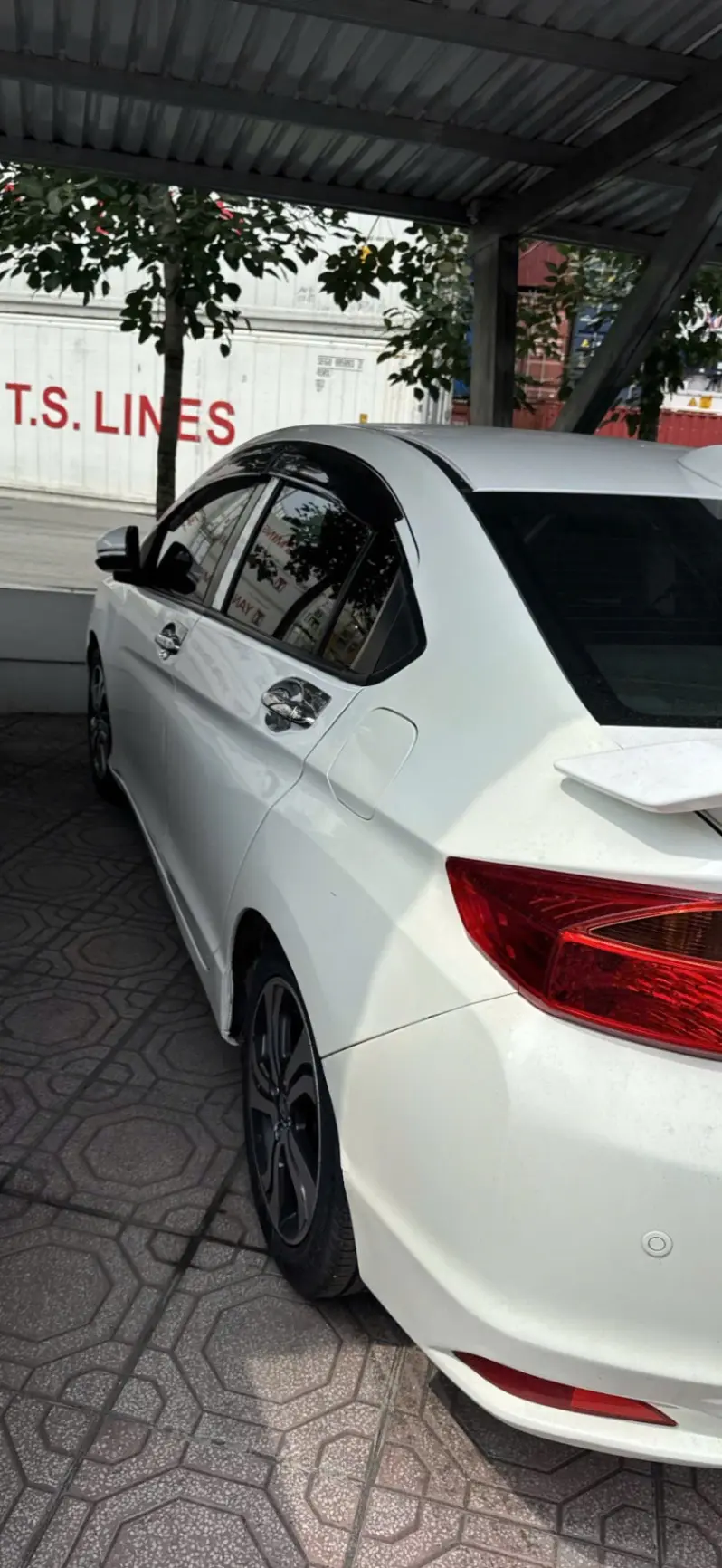 Honda City 1.5 AT 2017 - Ngoại thất 5