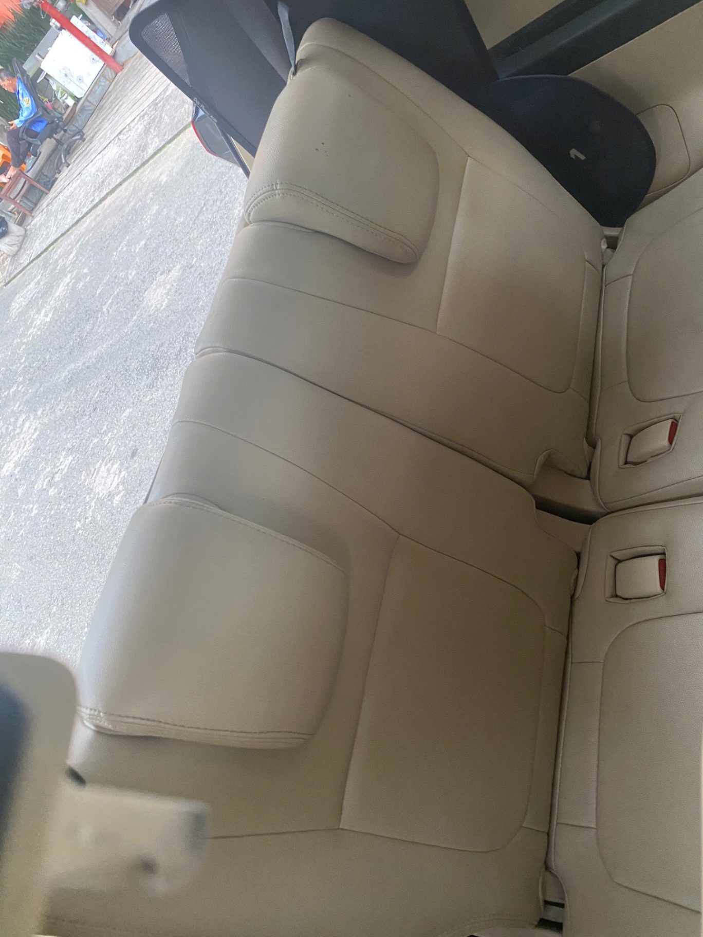 Mitsubishi Xpander 1.5 AT 2019 - Nội thất 2