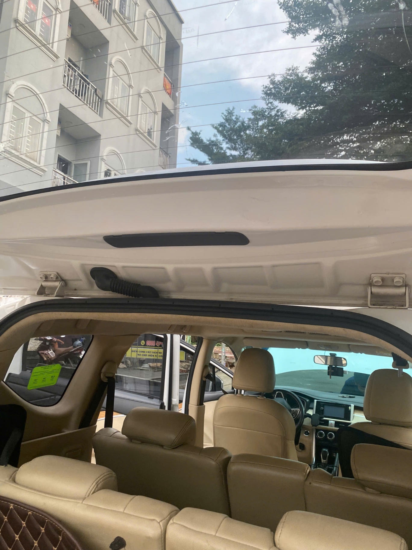 Mitsubishi Xpander 1.5 AT 2019 - Nội thất 25