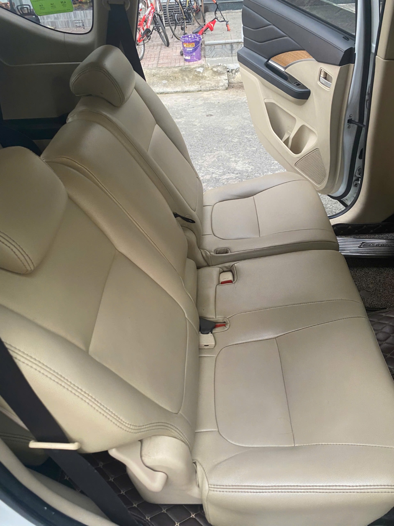 Mitsubishi Xpander 1.5 AT 2019 - Nội thất 23