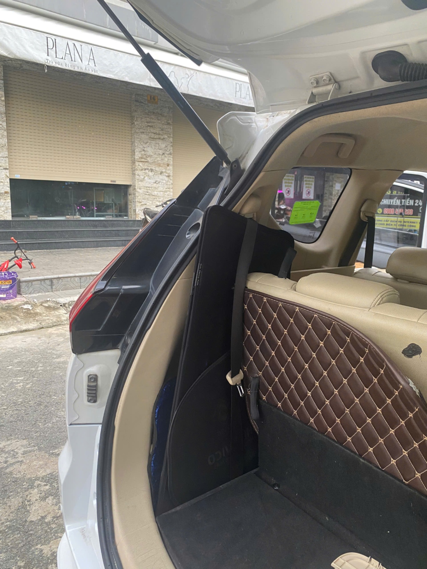 Mitsubishi Xpander 1.5 AT 2019 - Nội thất 8