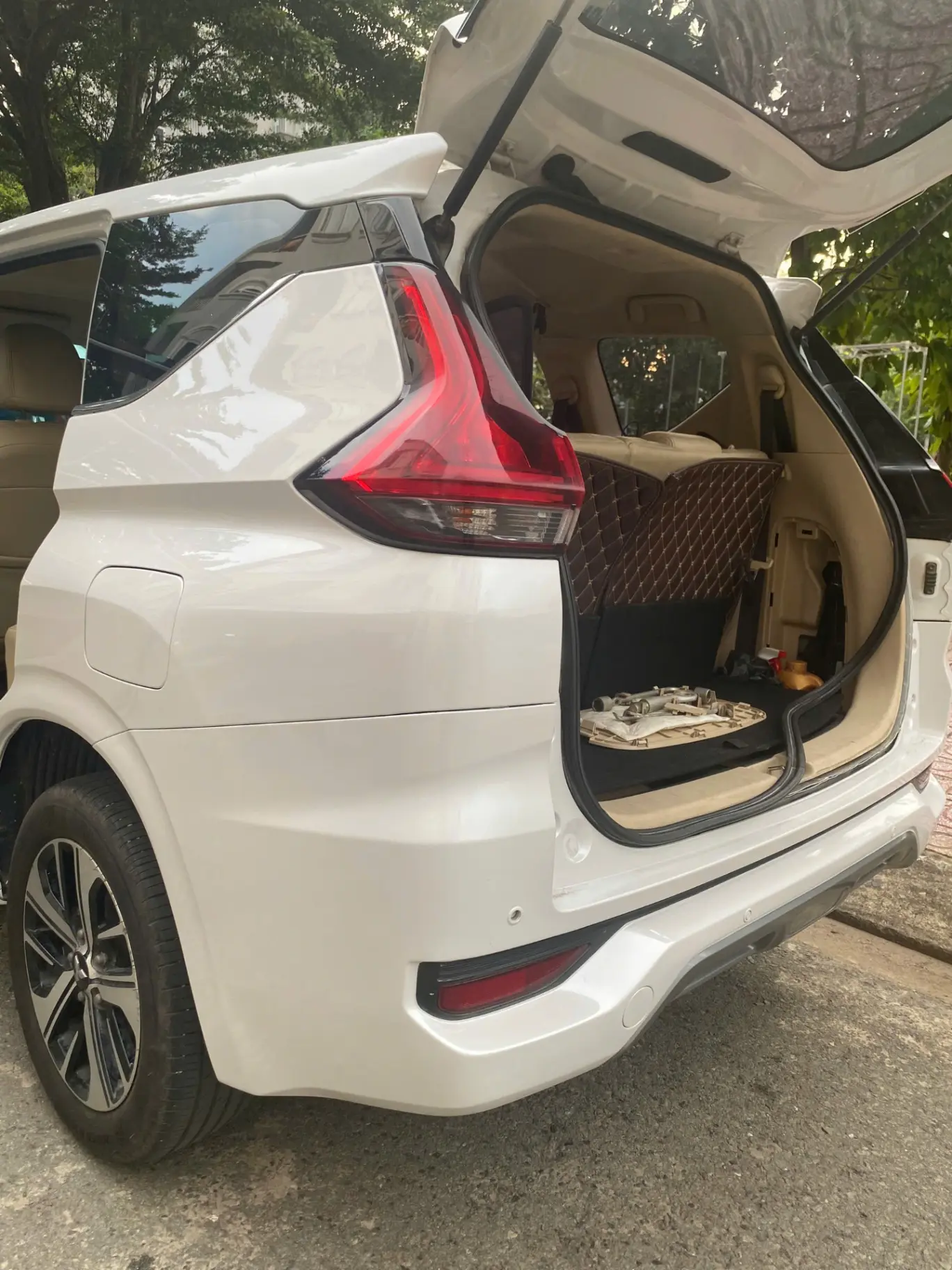 Mitsubishi Xpander 1.5 AT 2019 - Ngoại thất 6