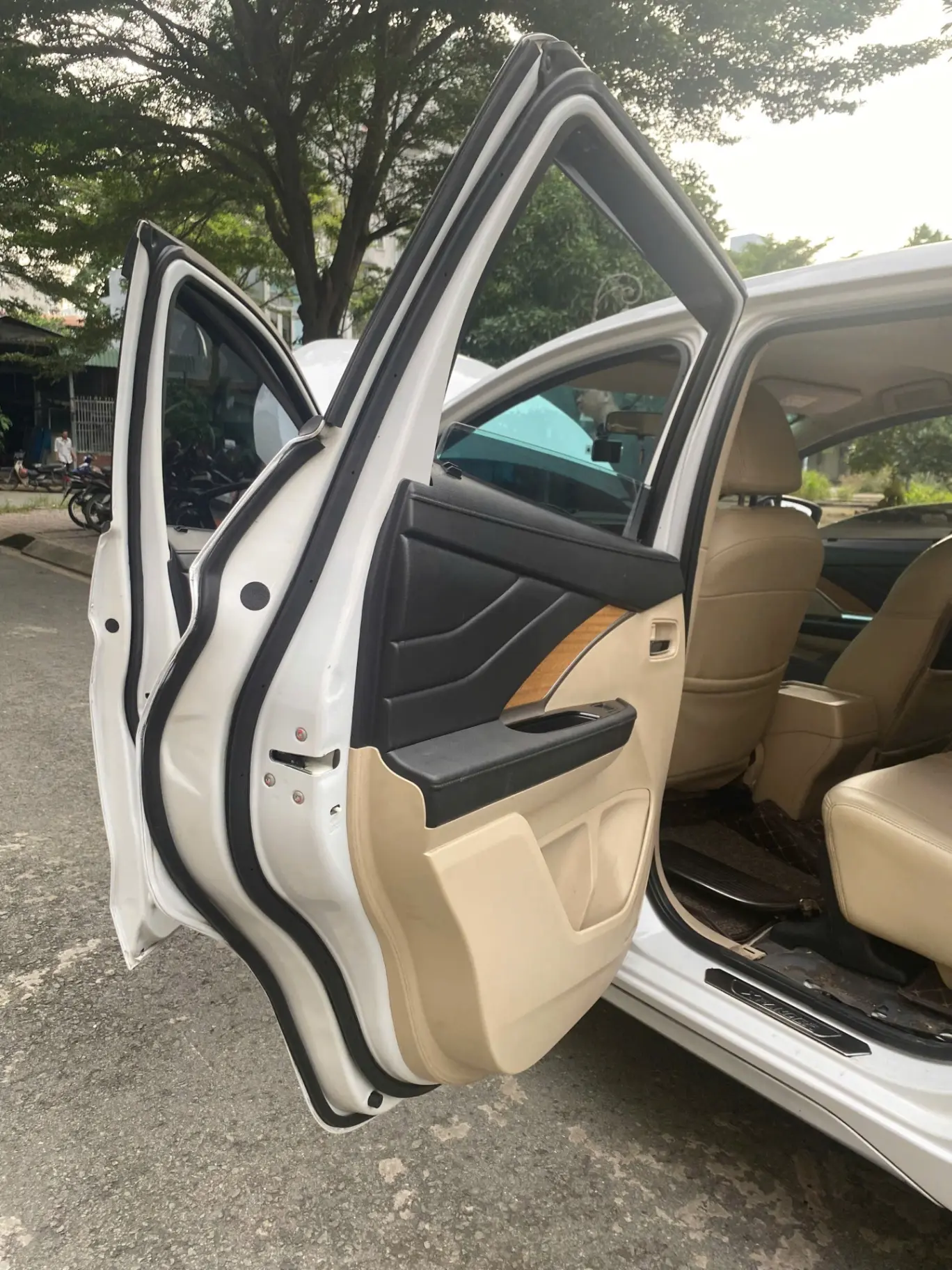 Mitsubishi Xpander 1.5 AT 2019 - Ngoại thất 16
