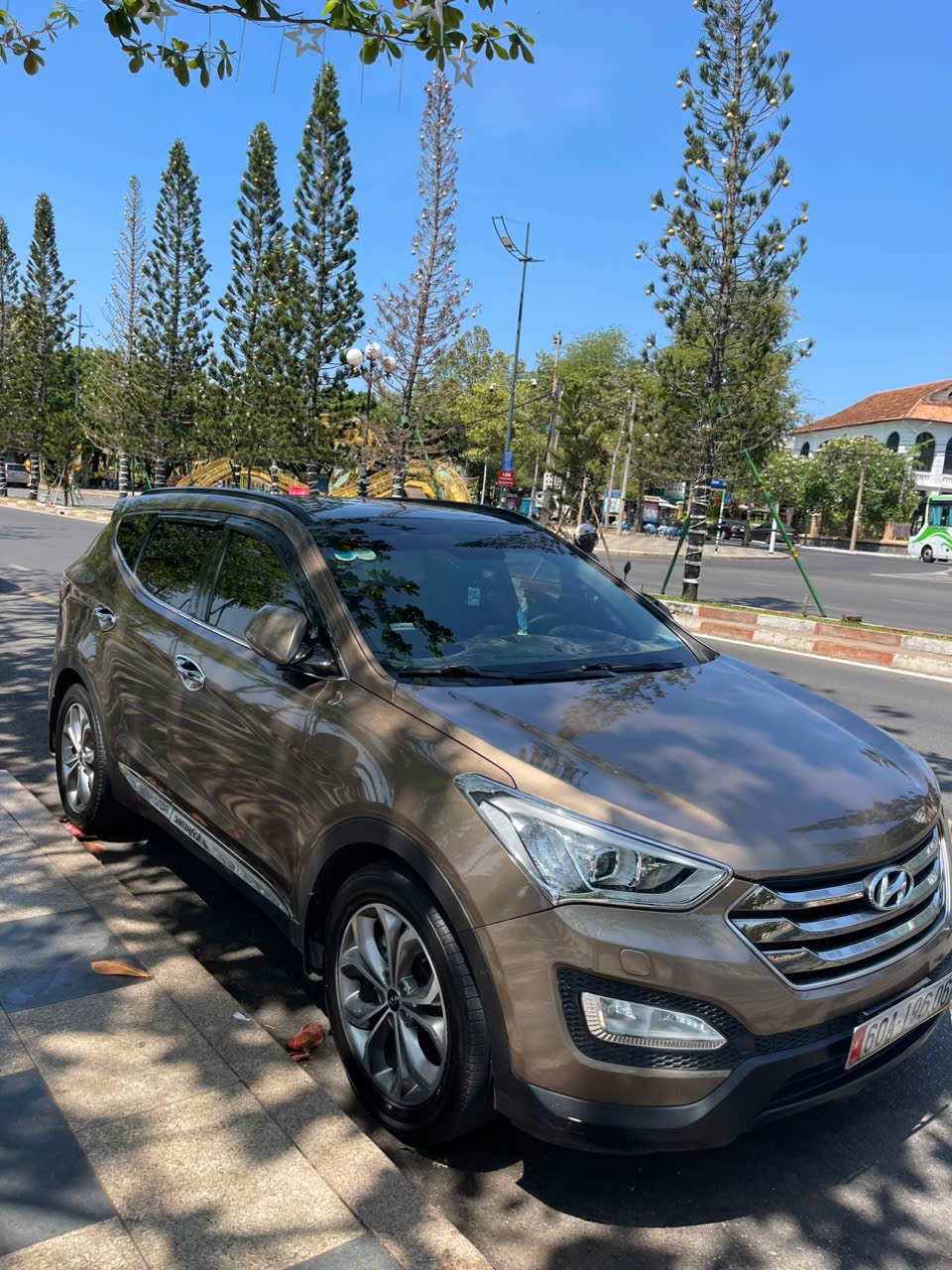 Hyundai Santafe 2.4L 4WD 2014 - Ngoại thất 14