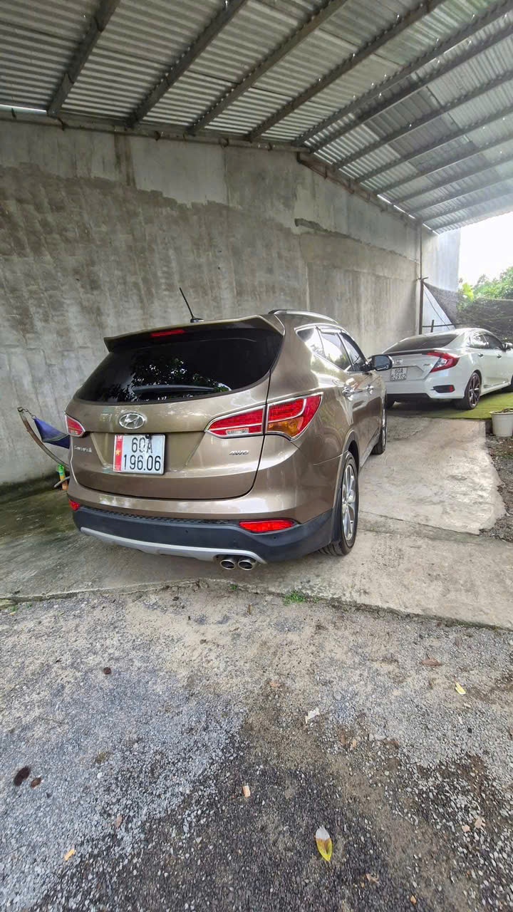 Hyundai Santafe 2.4L 4WD 2014 - Ngoại thất 18
