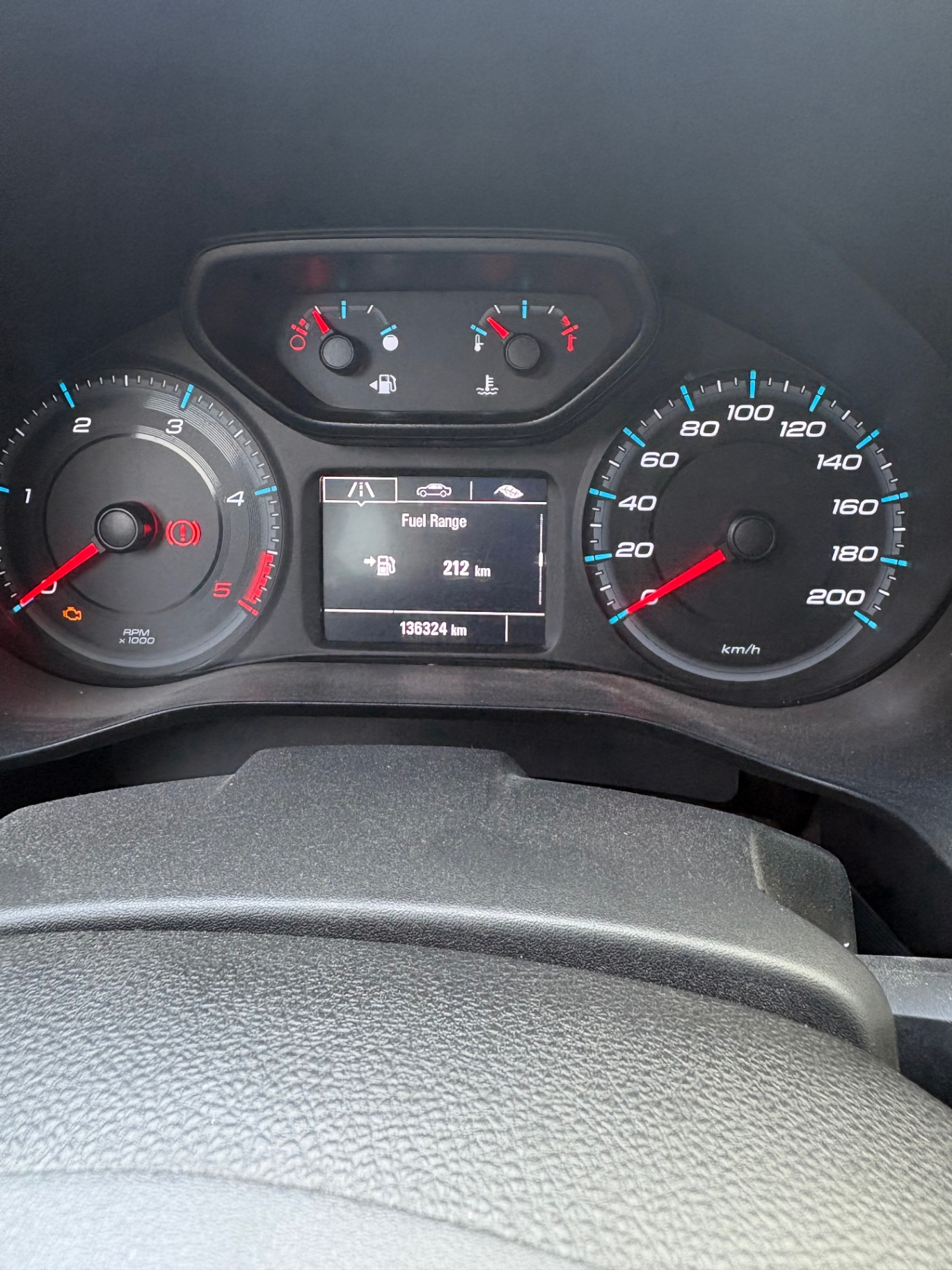 Chevrolet Colorado LT 2.5L 4x2 AT 2018 - Nội thất 1