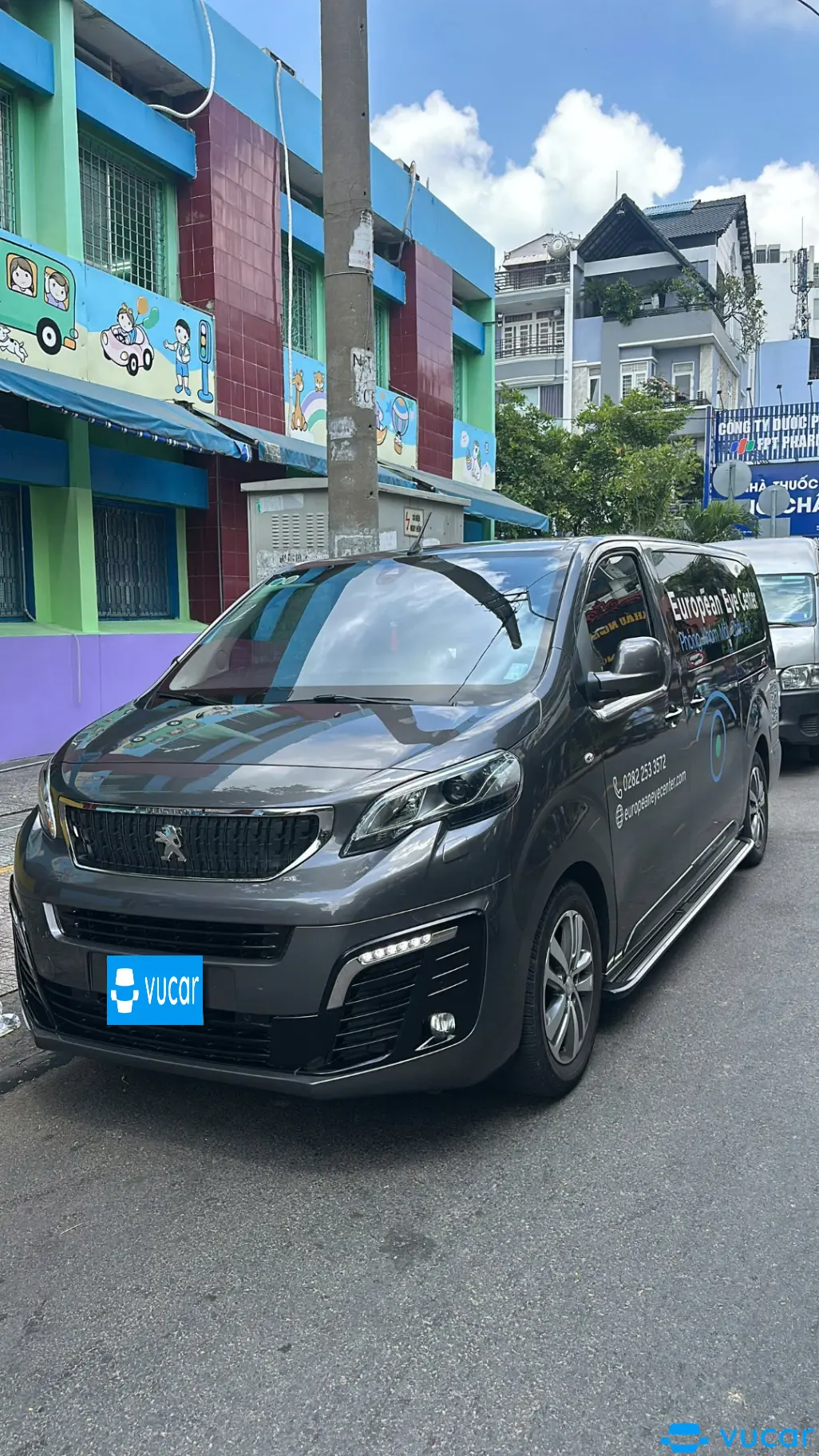Peugeot Traveller Premium 2021 - Ngoại thất 6