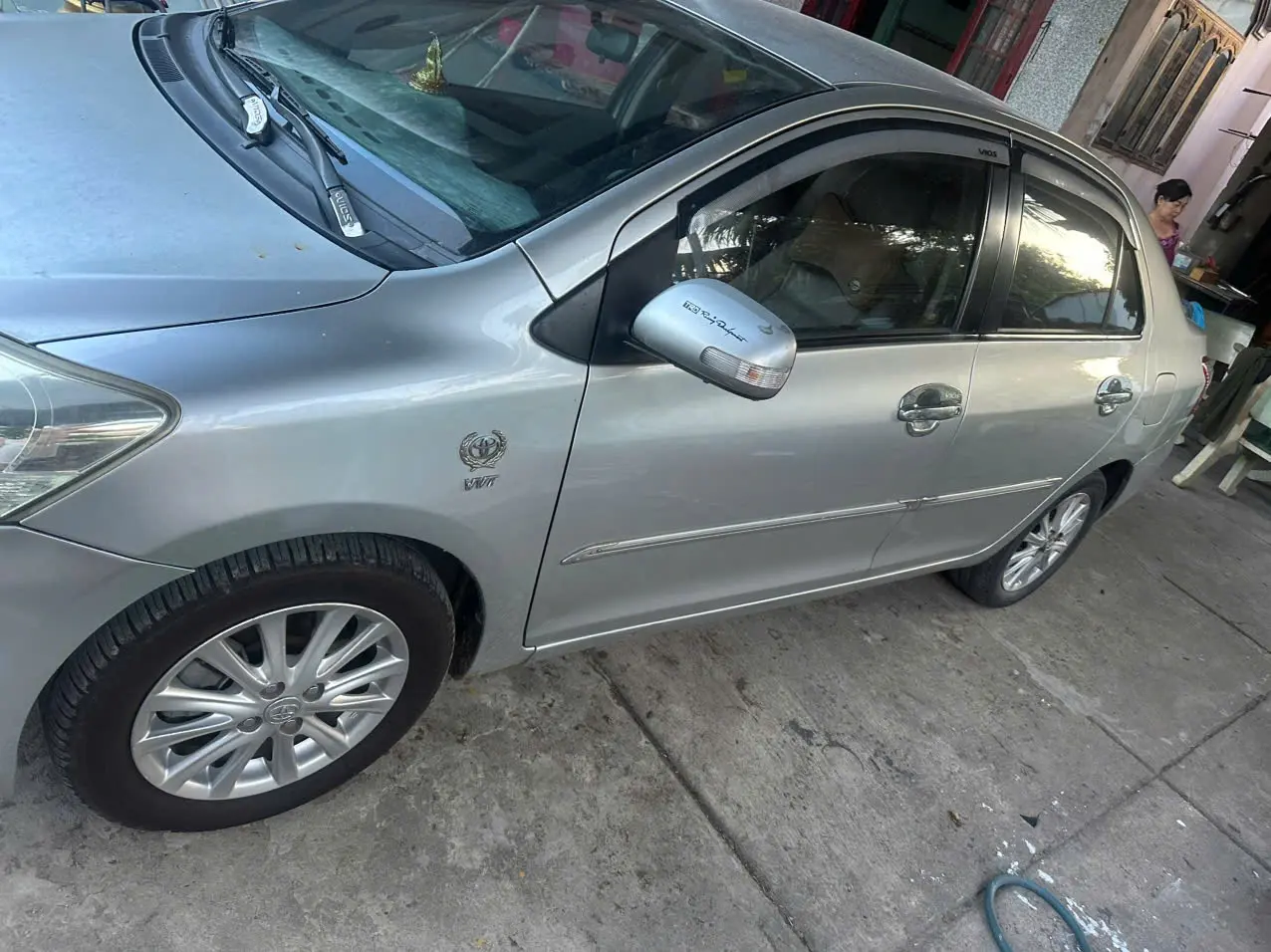 Toyota Vios 1.5G 2010 - Ngoại thất 1