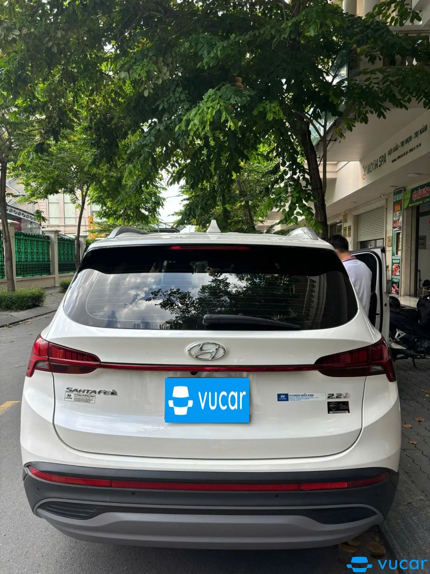 Hyundai Santafe Tiêu chuẩn 2.2L 2022 - Ngoại thất 4