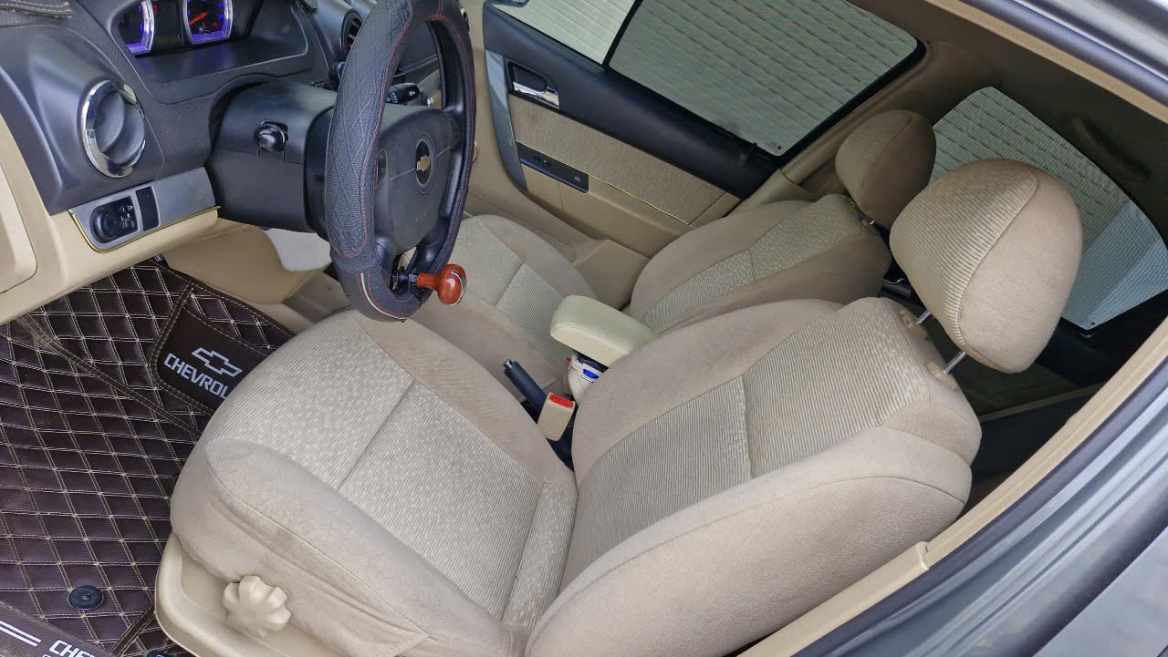 Chevrolet Aveo LTZ 1.5 AT 2013 - Nội thất 3