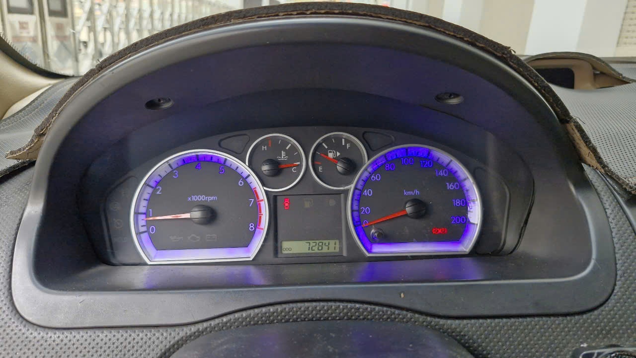 Chevrolet Aveo LTZ 1.5 AT 2013 - Nội thất 7