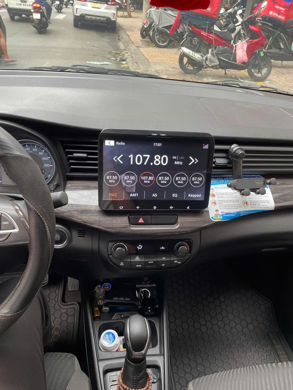 Suzuki Ertiga Hybrid 1.5 AT 2022 - Nội thất 5