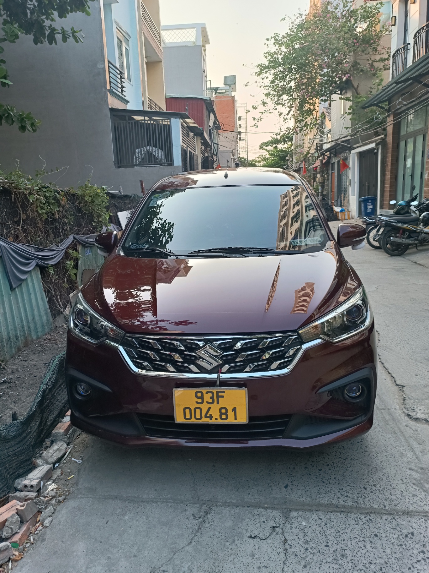 Suzuki Ertiga Hybrid 1.5 AT 2023