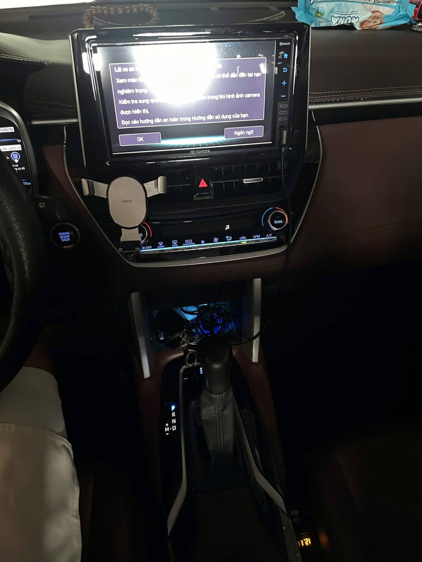 Toyota Corolla cross 1.8V 2021 - Nội thất 7
