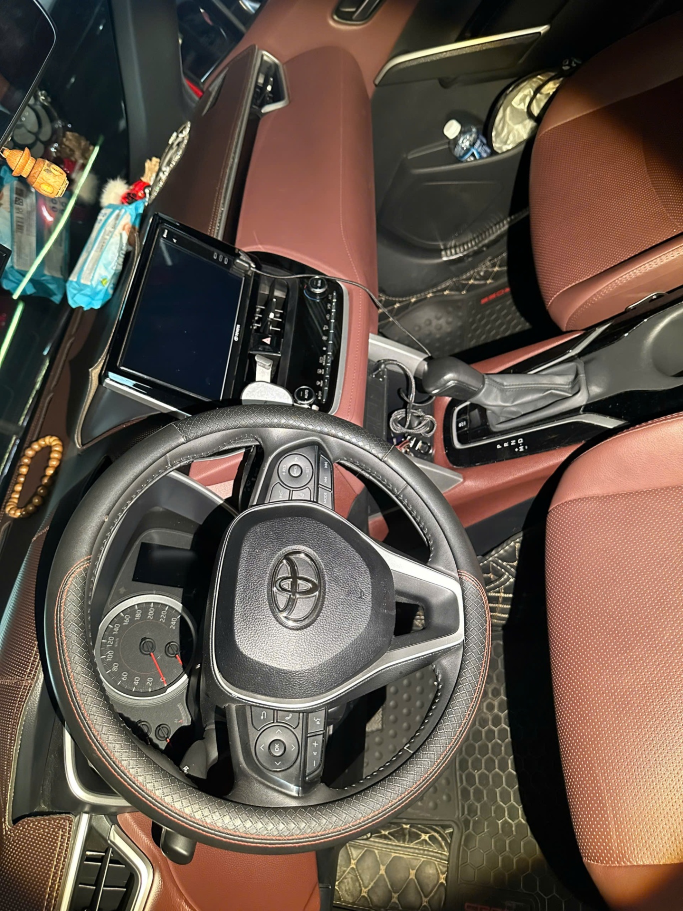 Toyota Corolla cross 1.8V 2021 - Nội thất 5