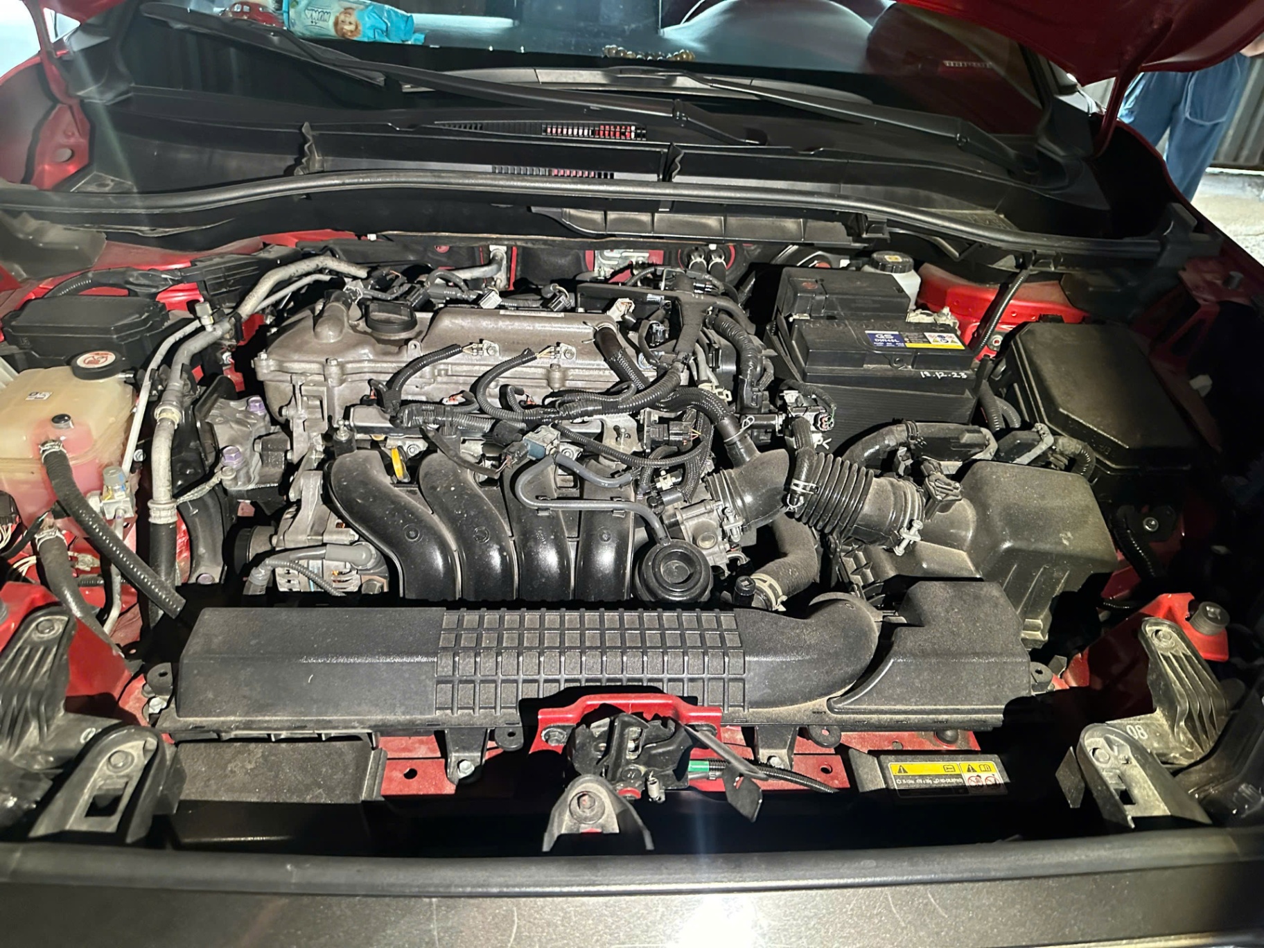 Toyota Corolla cross 1.8V 2021 - Khoang động cơ 1