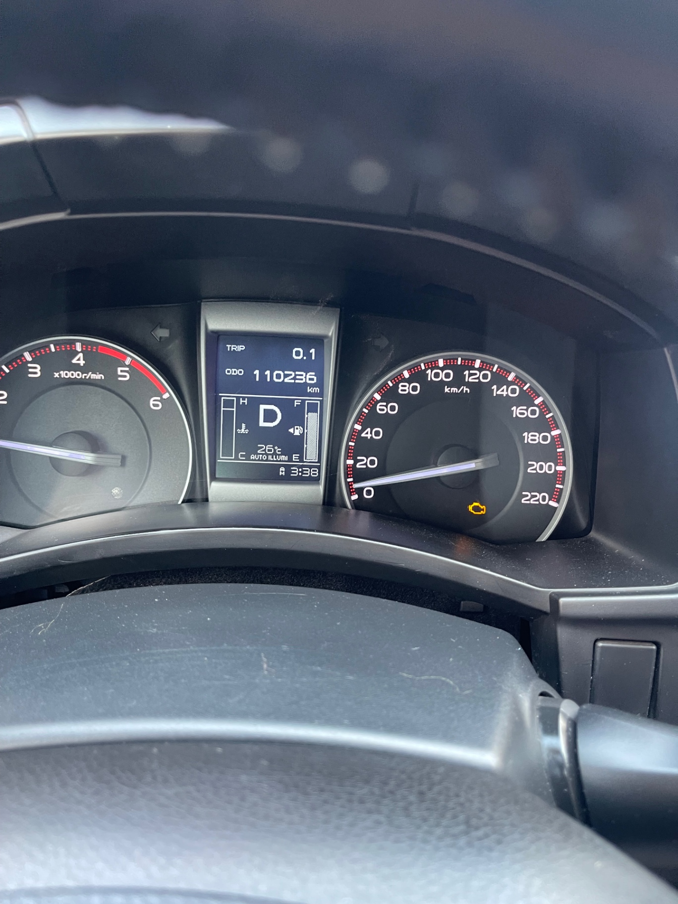 Isuzu Dmax LS 2.5 4x2 AT 2016 - Nội thất 1