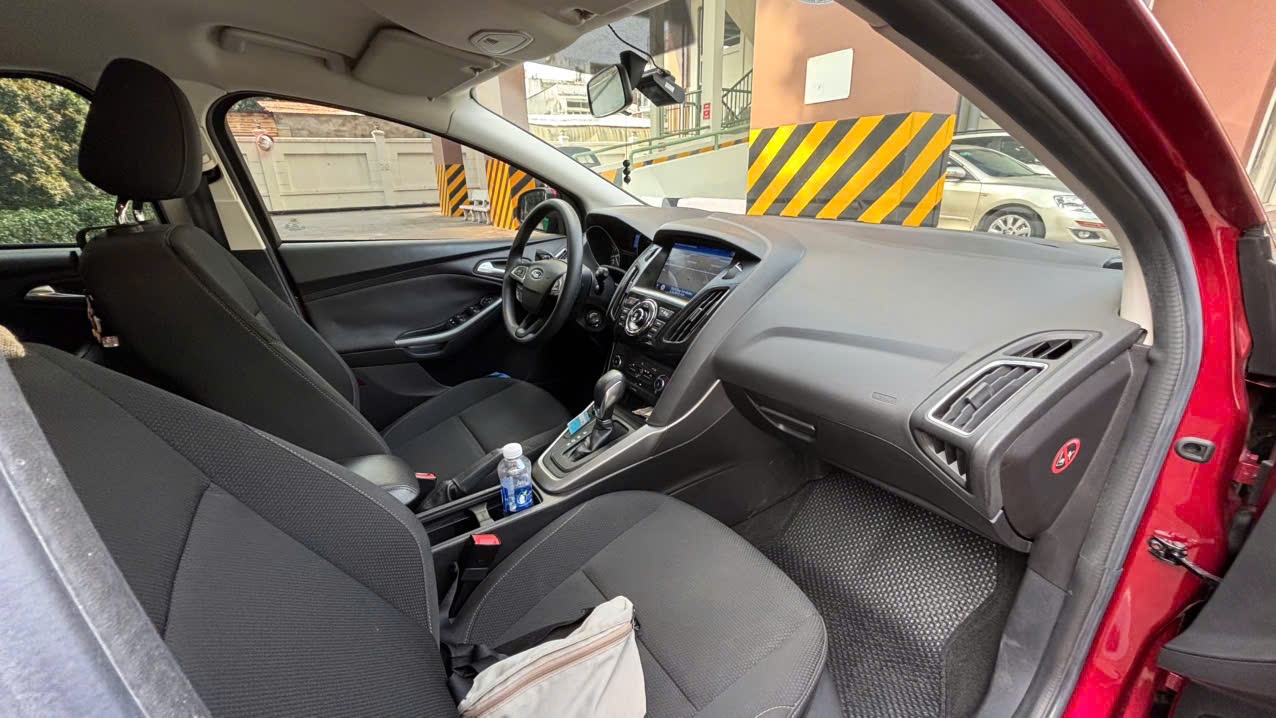 Ford Focus Trend 1.5L 2018 - Nội thất 2