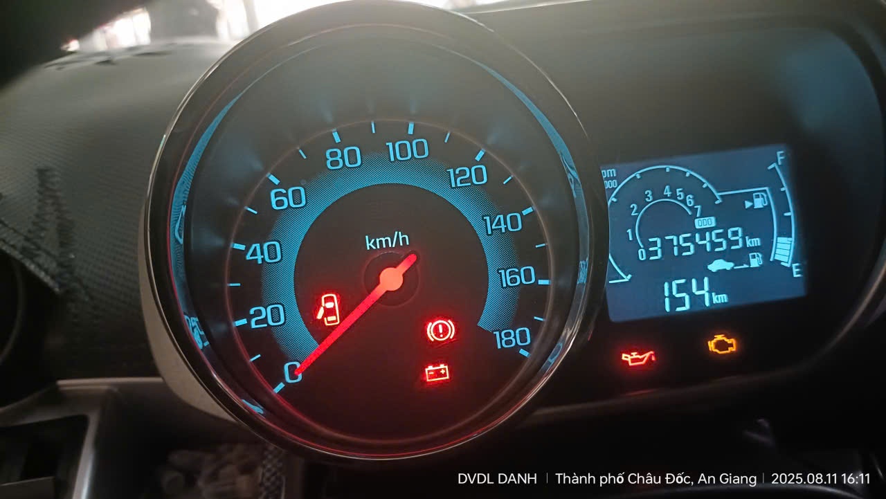 Chevrolet Spark LS 1.2 MT 2016 - Nội thất 8