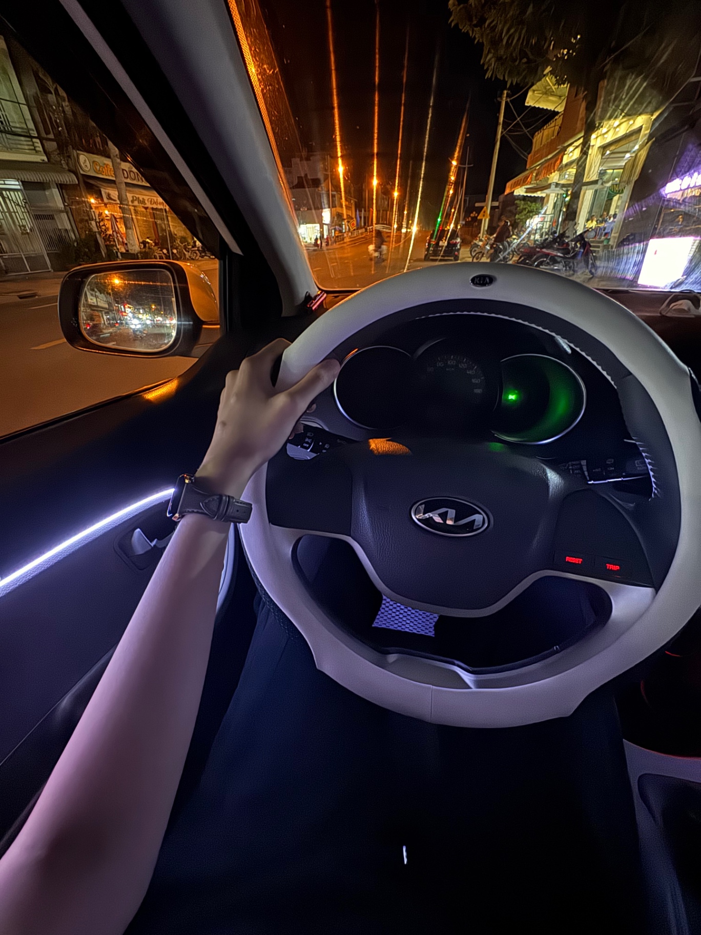 Kia Morning MT 2018 - Nội thất 1