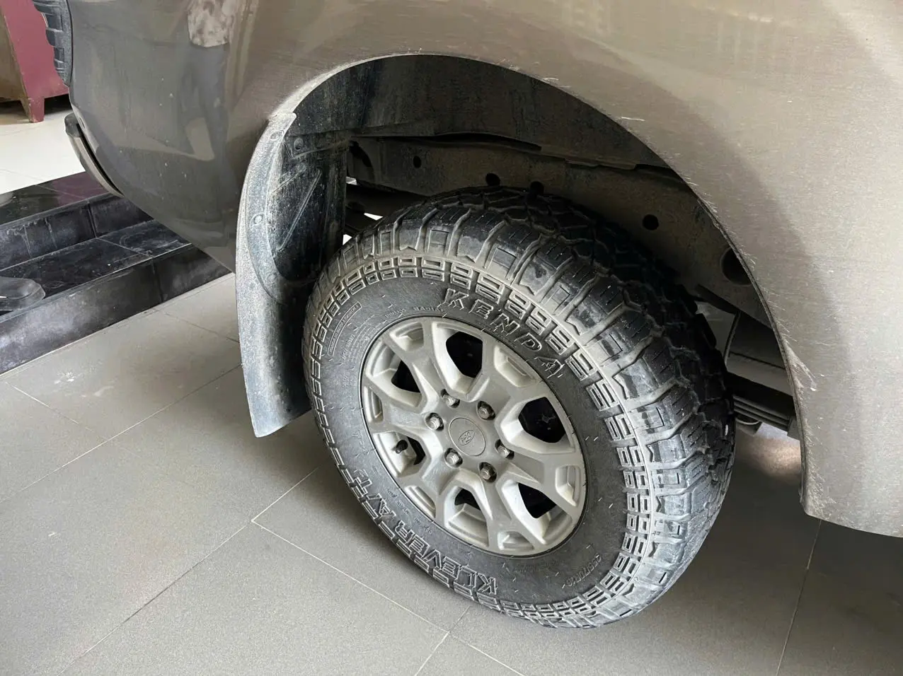 Ford Ranger XLS 2.2L 4x2 AT 2020 - Ngoại thất 6