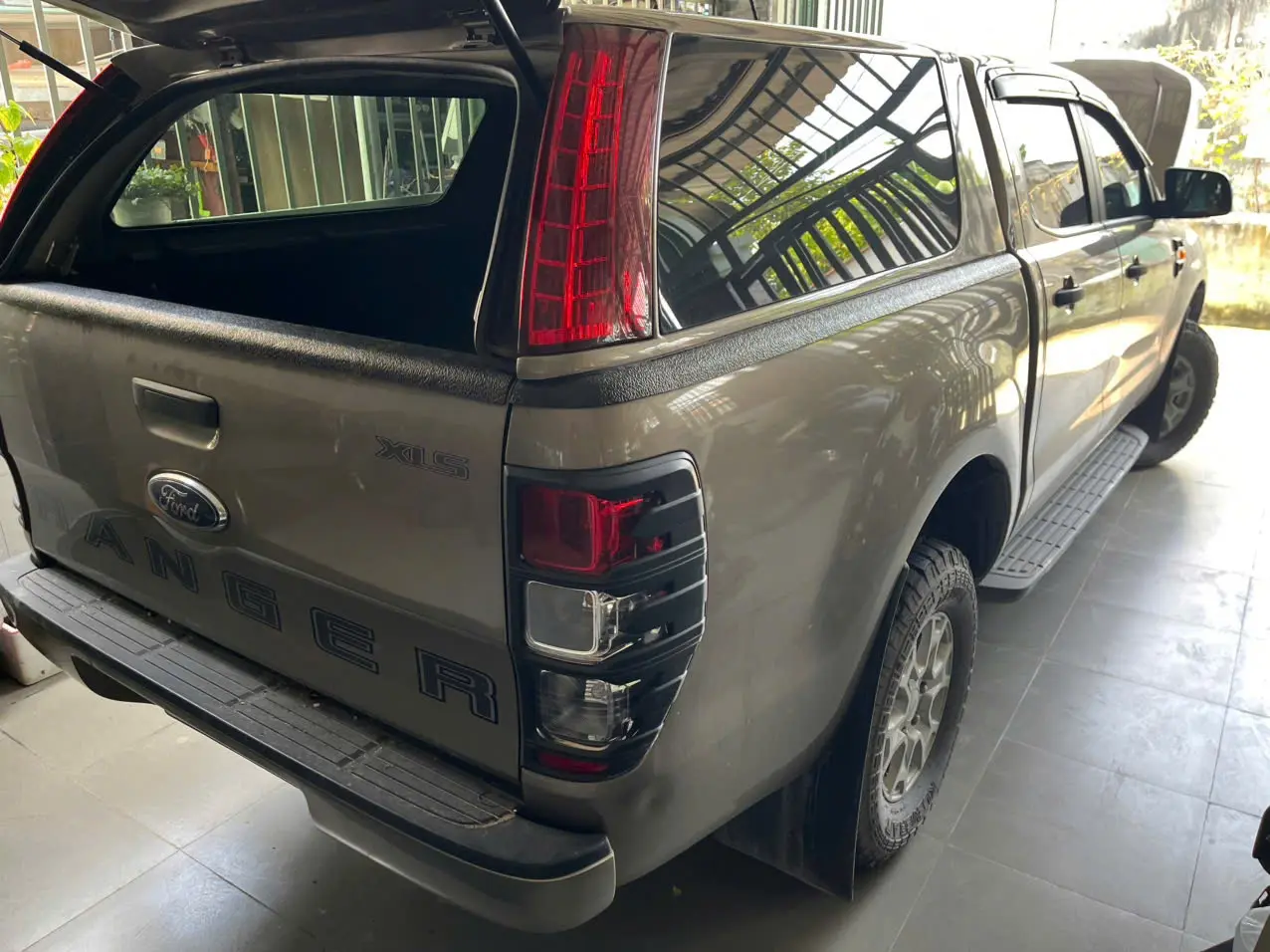 Ford Ranger XLS 2.2L 4x2 AT 2020 - Ngoại thất 3