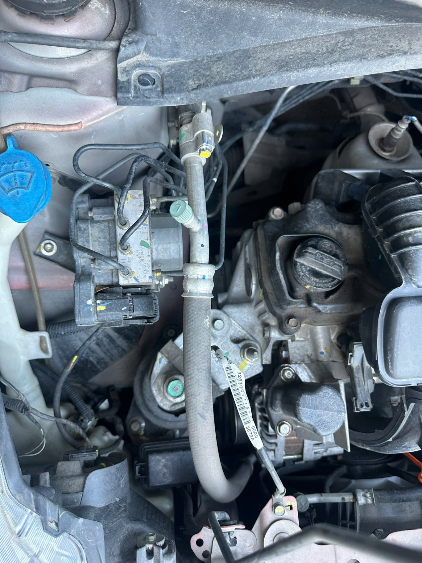 Honda Brio RS 2020 - Khoang động cơ 1