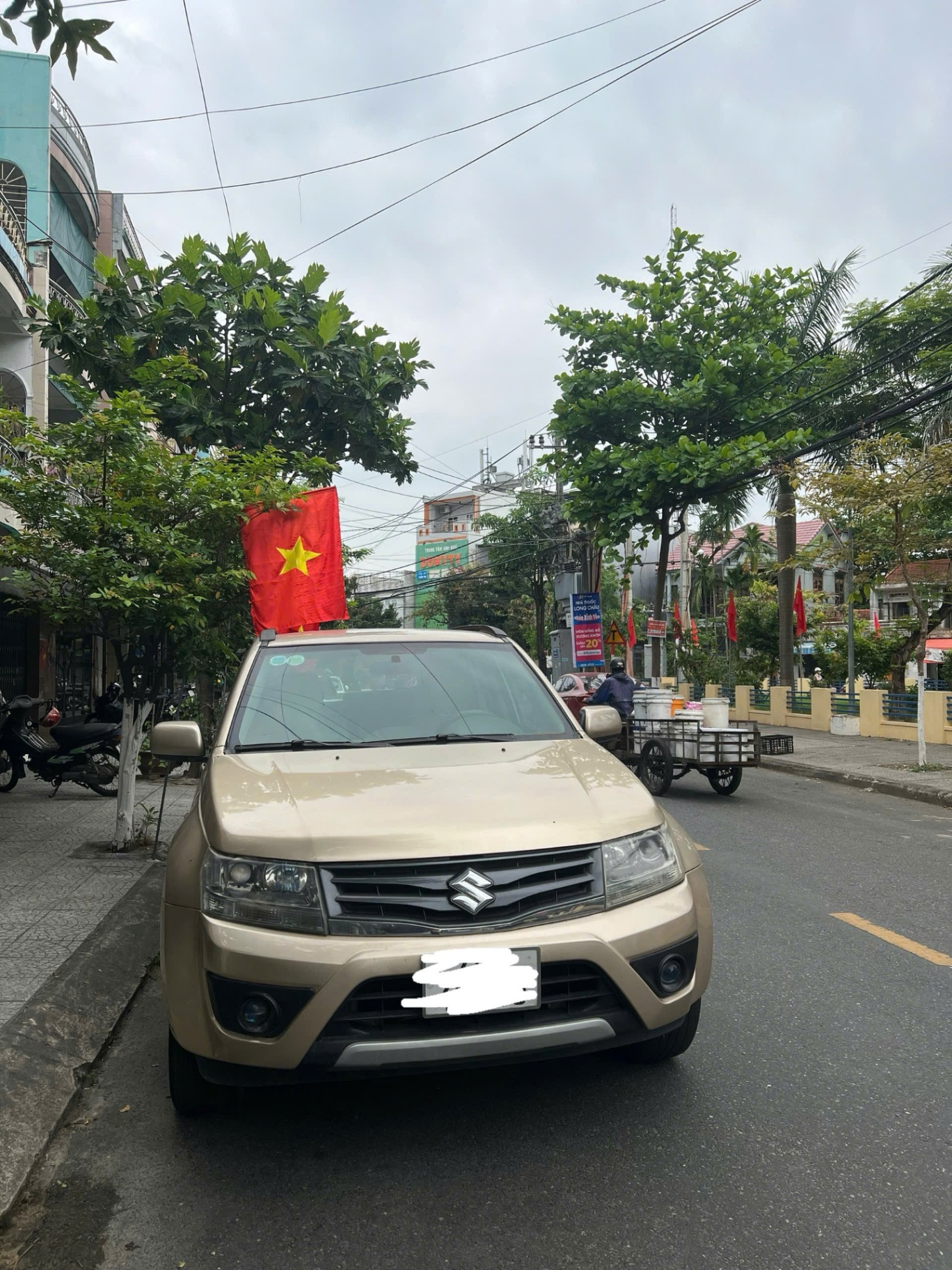 Suzuki Grand vitara 2.0 AT 2015