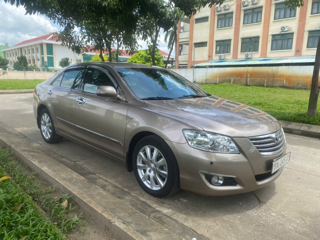 Toyota Camry 3.5Q 2008 - Ngoại thất 3
