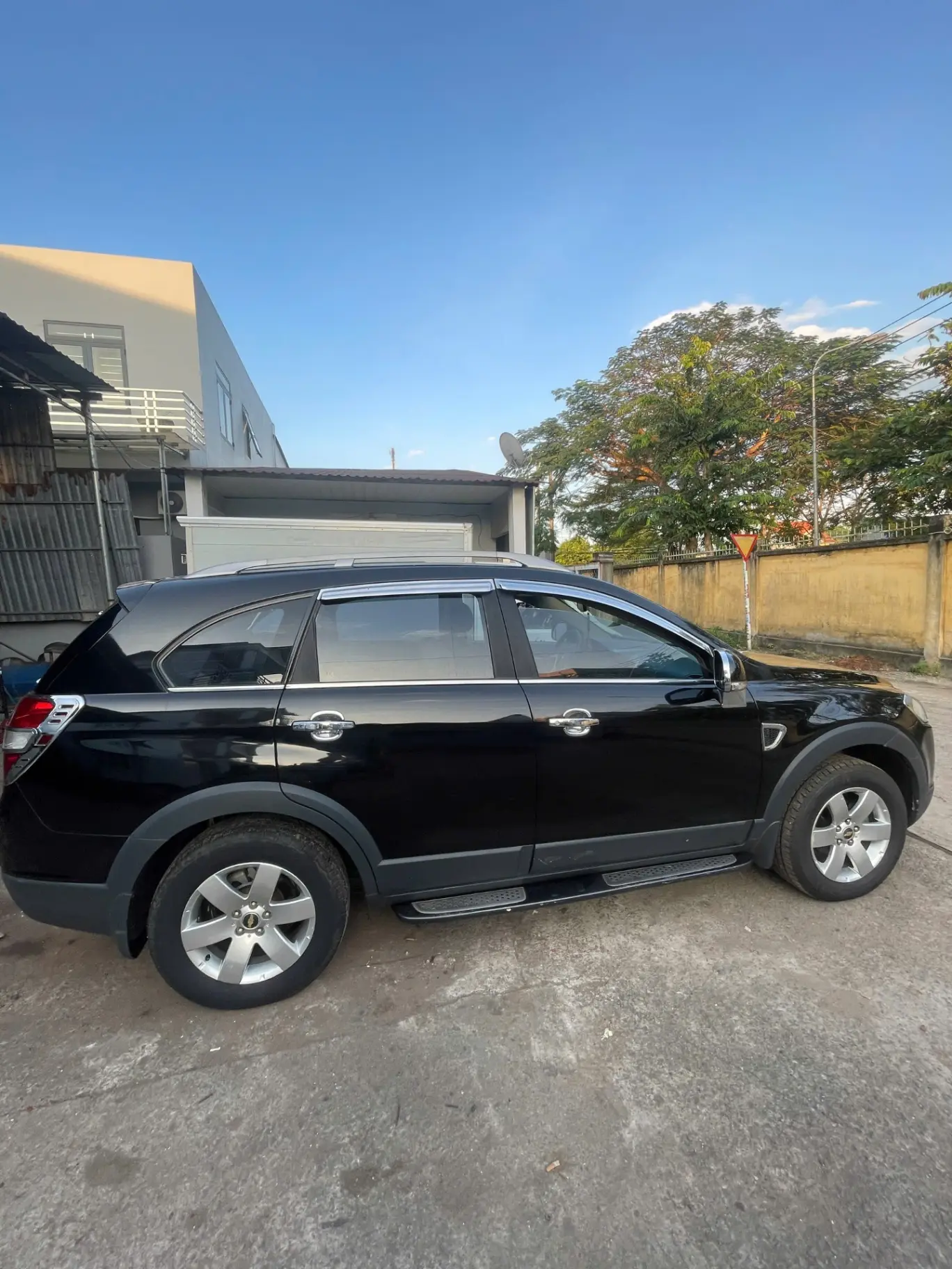 Chevrolet Captiva LT 2.4 MT 2007 - Ngoại thất 5
