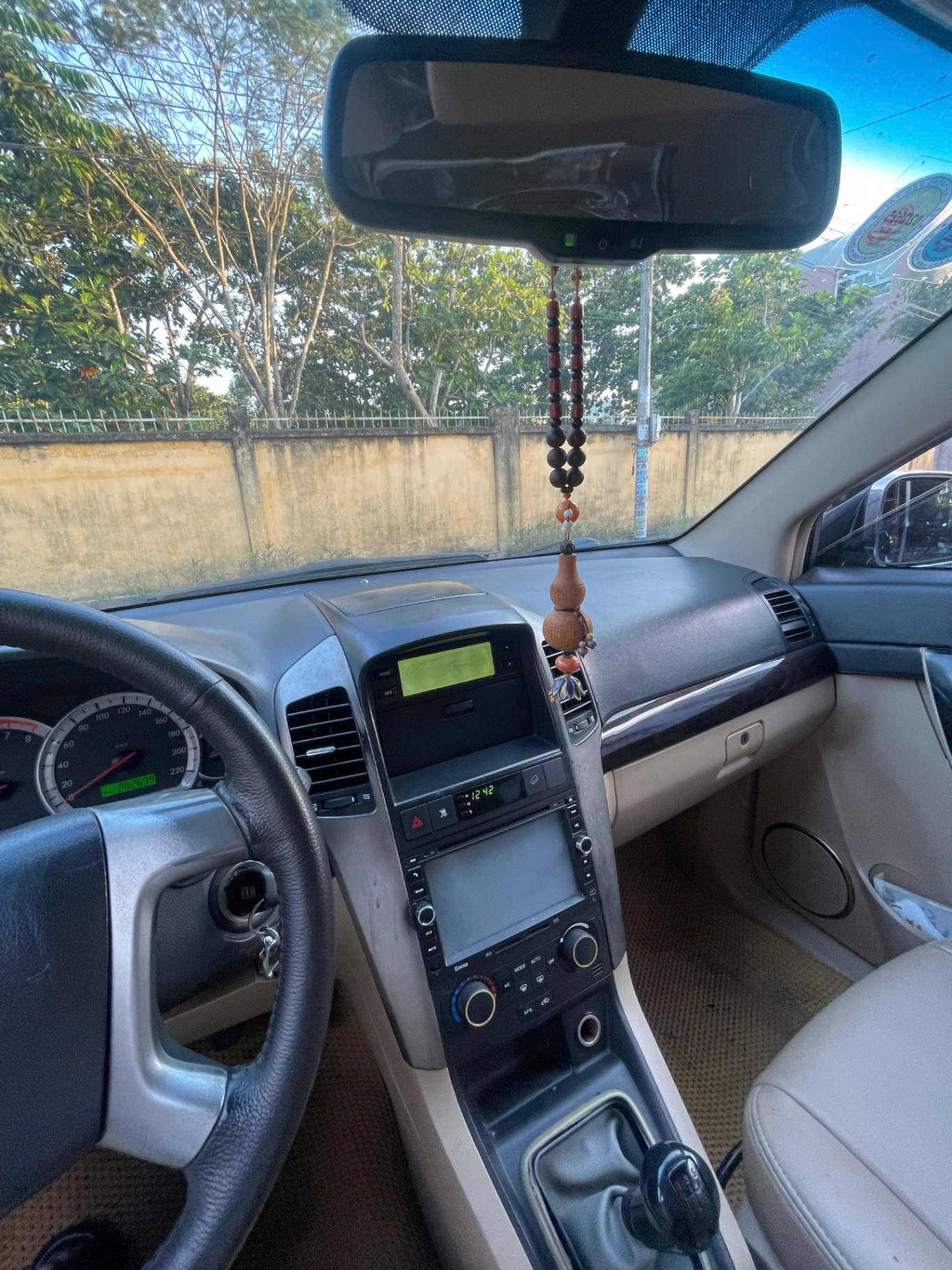 Chevrolet Captiva LT 2.4 MT 2007 - Nội thất 5