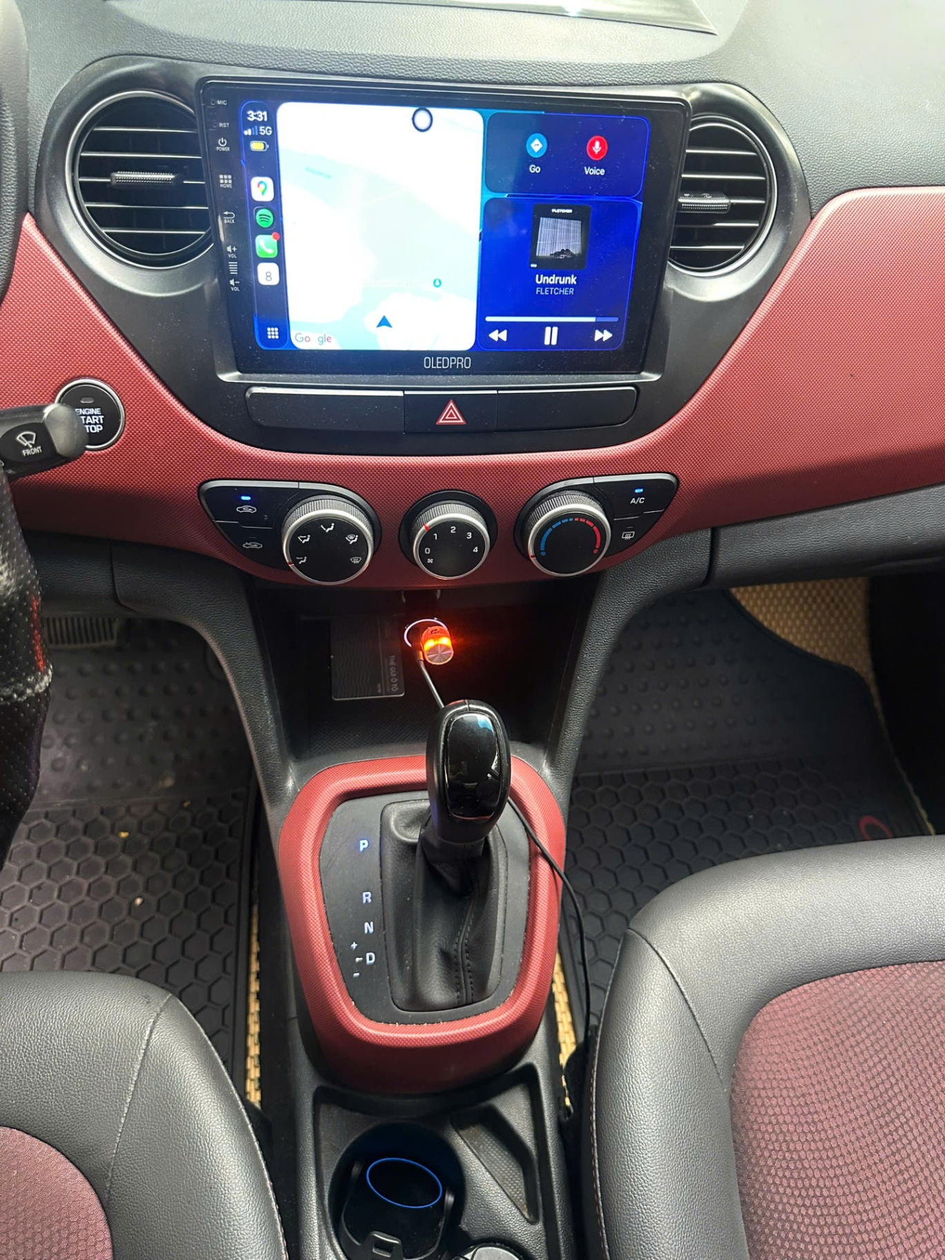 Hyundai i10 2017 1.0 AT - Nội thất 7
