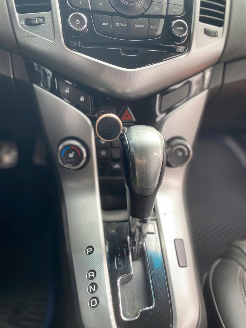 Daewoo Lacetti CDX 1.8 AT 2010 - Nội thất 4