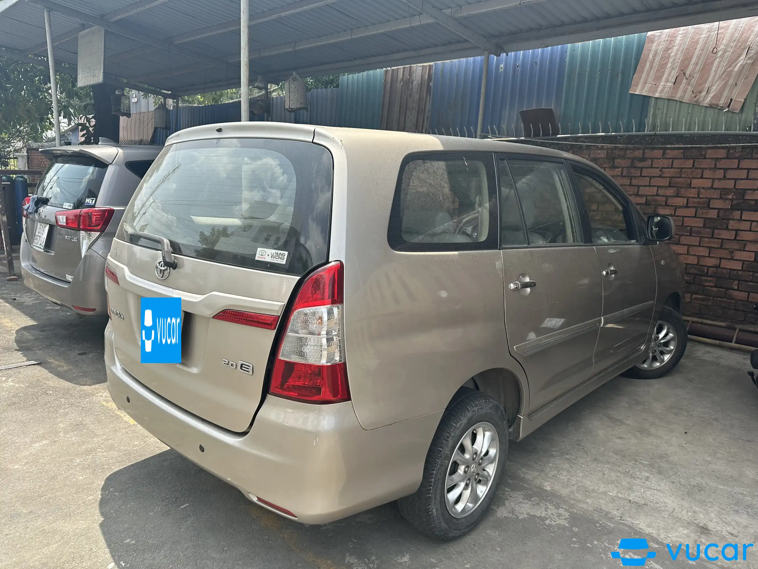 Toyota Innova - Ngoại thất 5