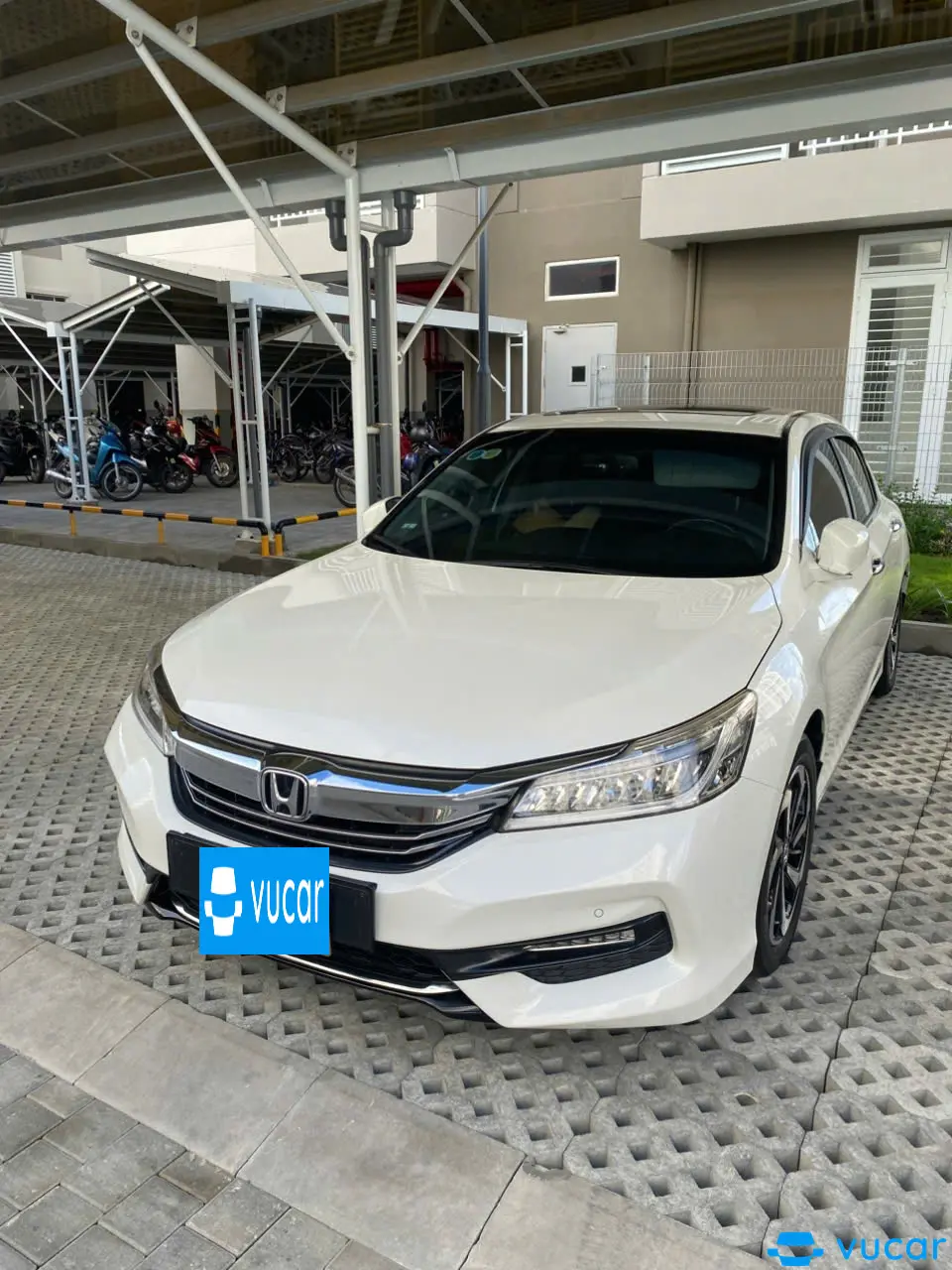 Honda Accord 2.4 AT 2016 - Ngoại thất 4