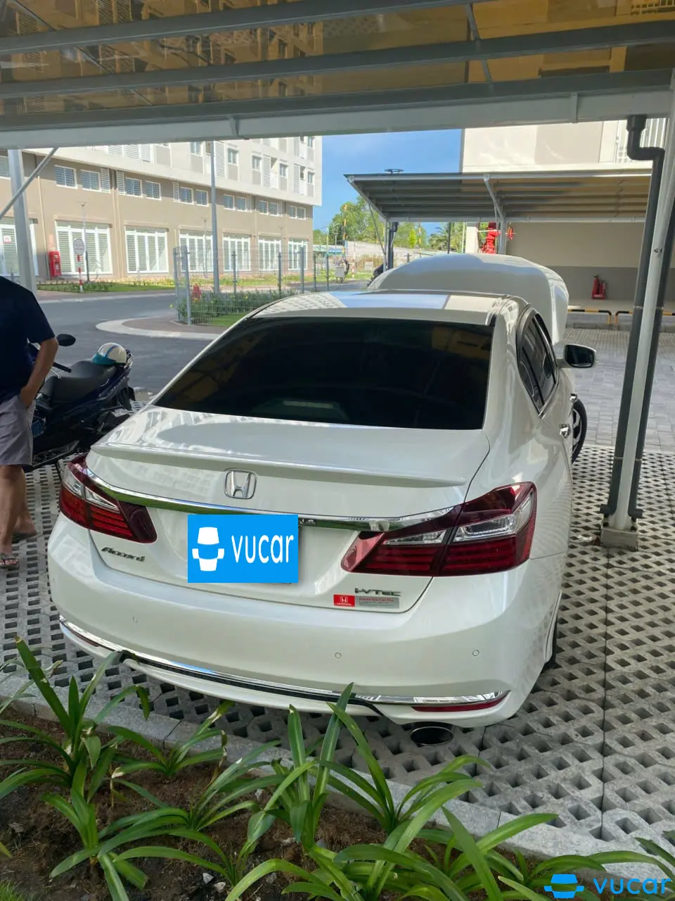Honda Accord 2.4 AT 2016 - Ngoại thất 8