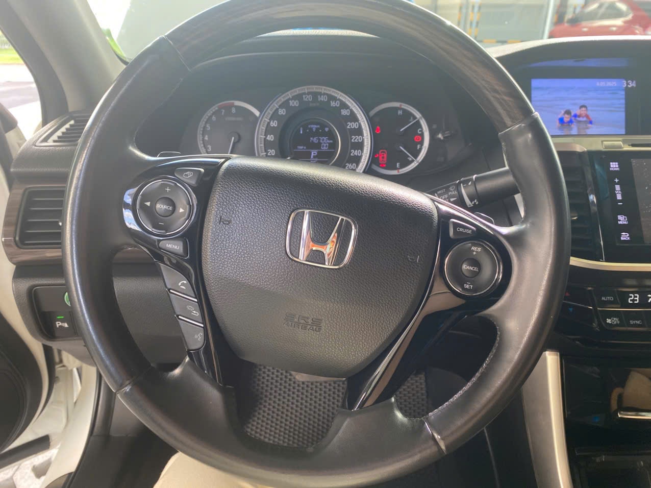 Honda Accord 2.4 AT 2016 - Nội thất 9