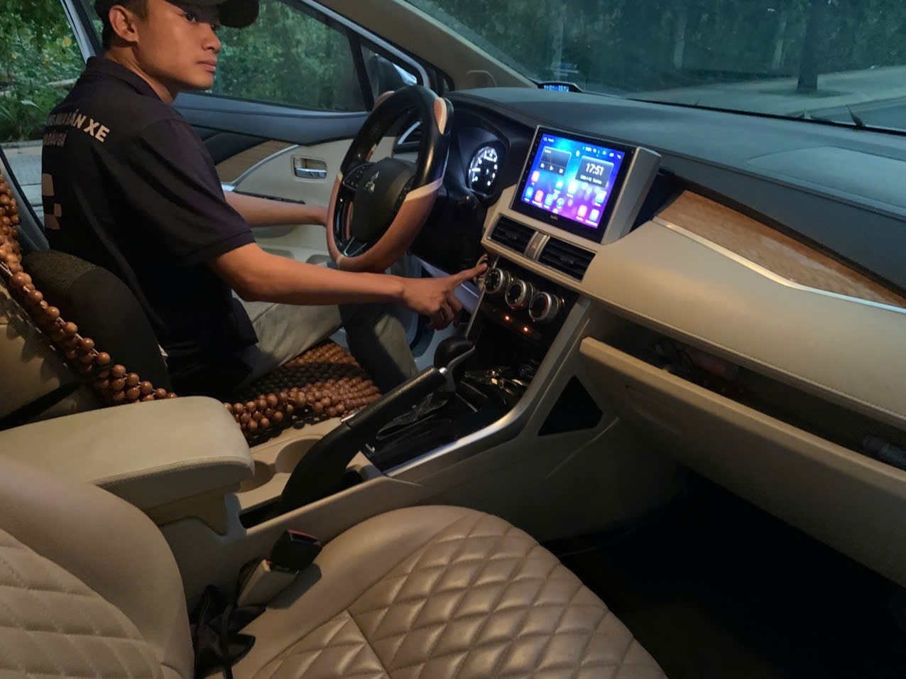 Mitsubishi Xpander 2019 1.5 AT - Nội thất 4