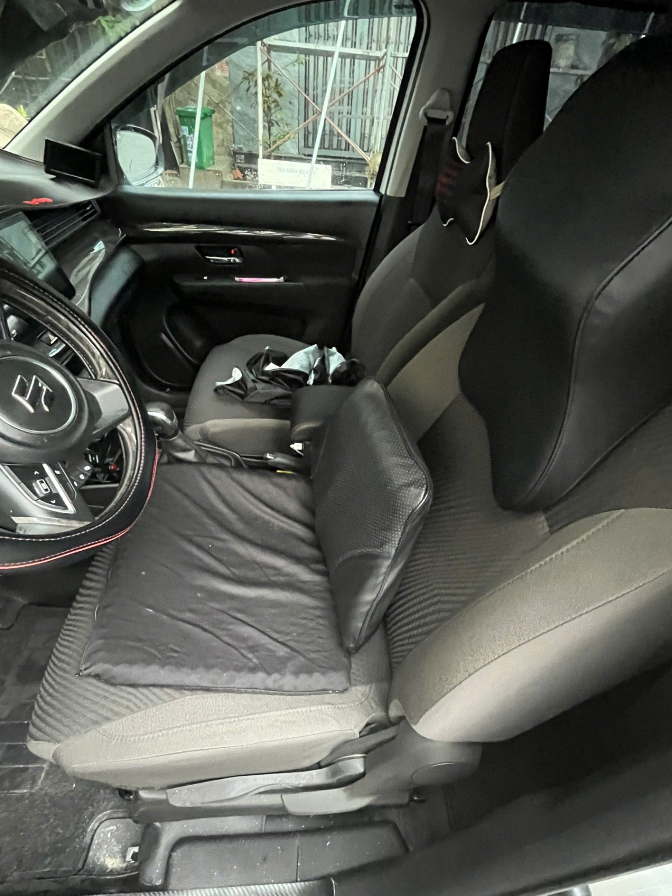 Suzuki Ertiga Hybrid 1.5 AT 2022 - Nội thất 12