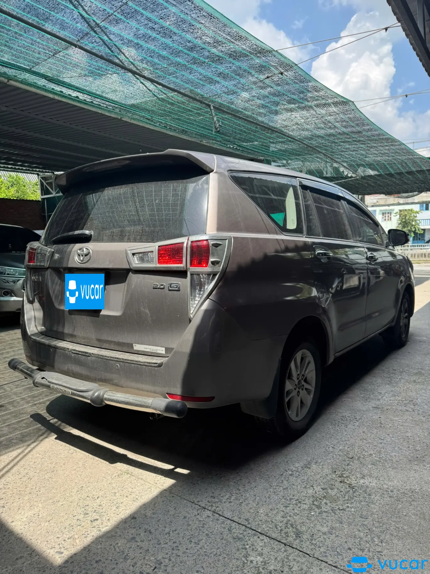 Toyota Innova 2017 2.0G - Ngoại thất 3