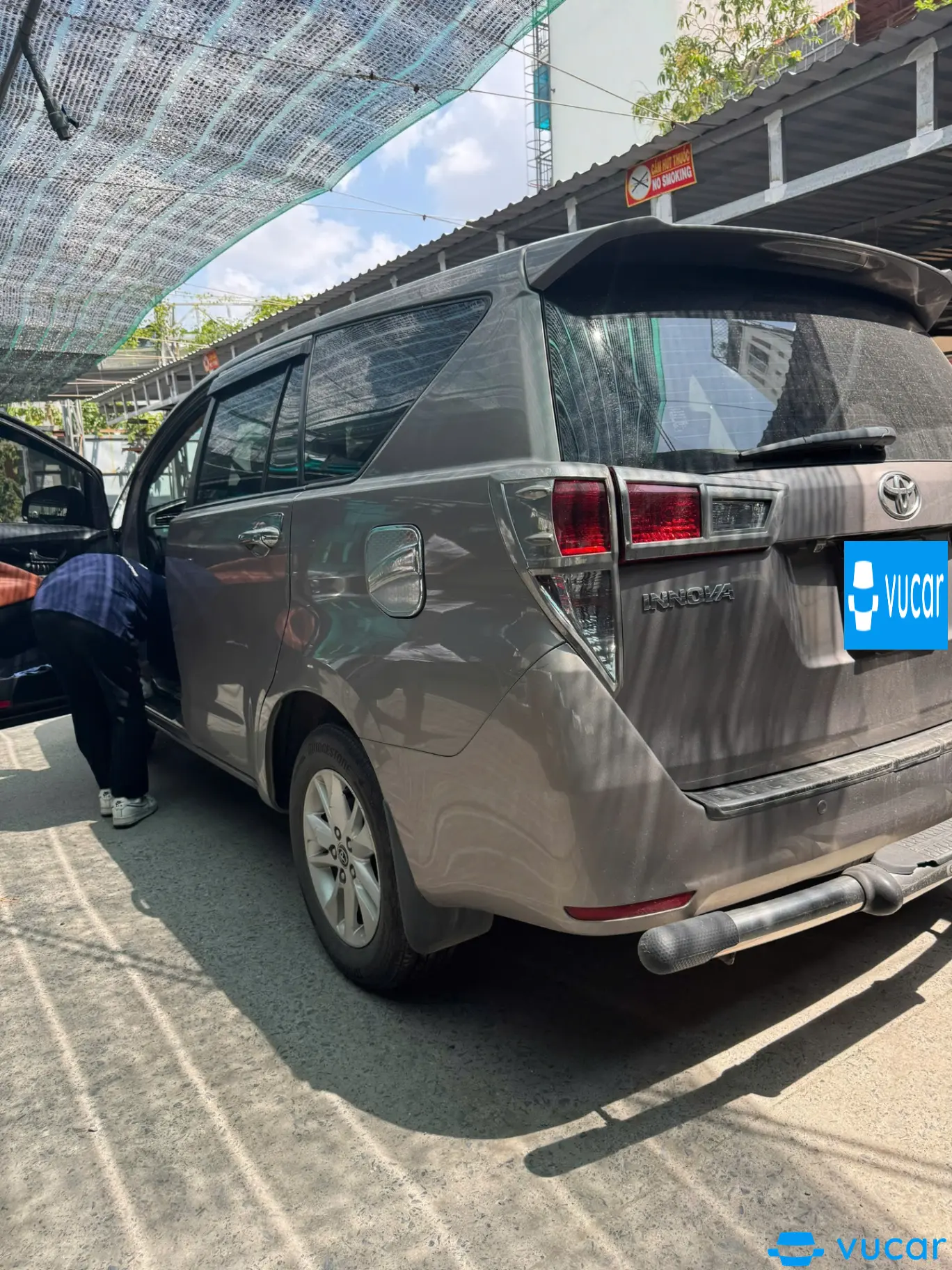Toyota Innova 2017 2.0G - Ngoại thất 5
