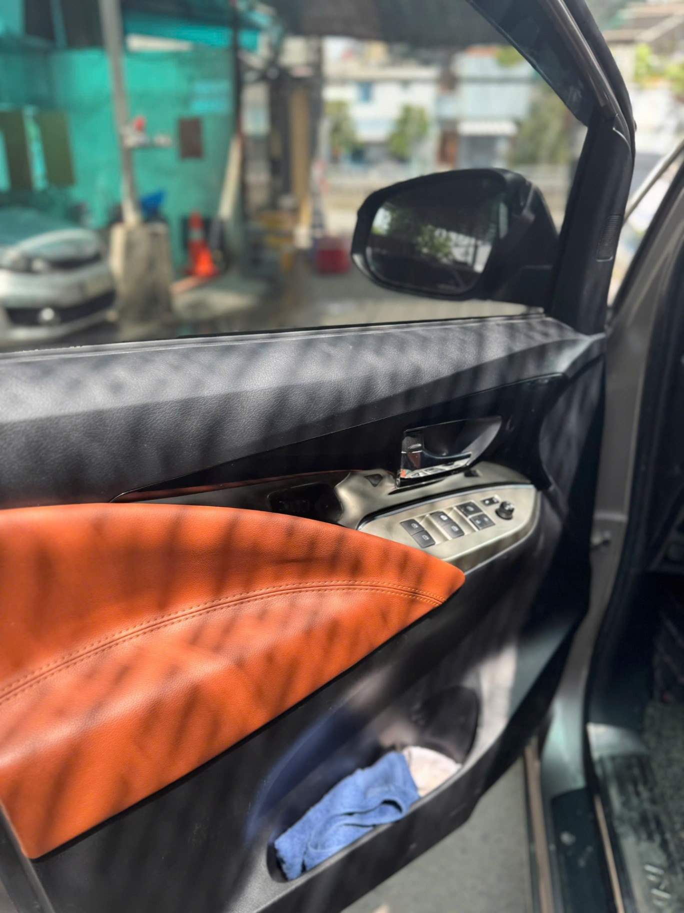 Toyota Innova 2017 2.0G - Nội thất 4