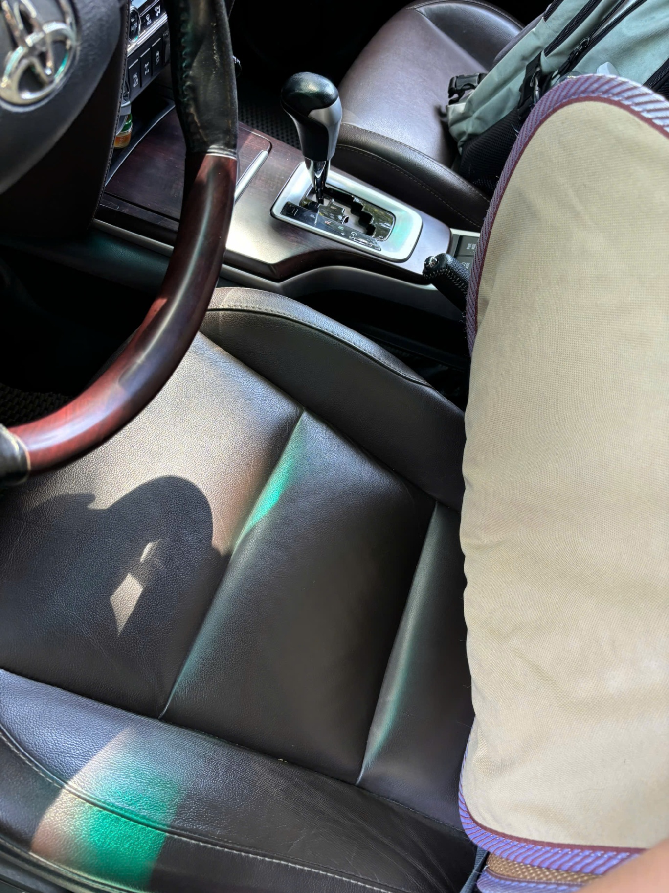 Toyota Fortuner 2.7V 4x4 AT 2017 - Nội thất 3