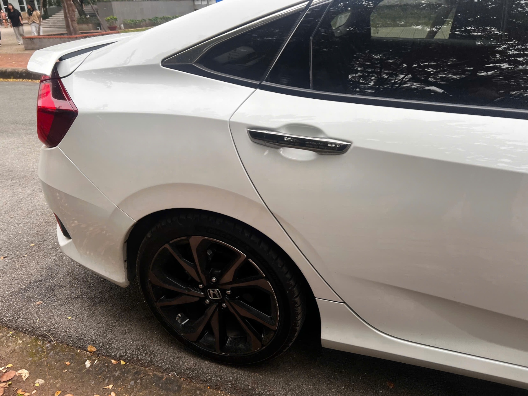 Honda Civic RS 1.5 AT 2020 - Ngoại thất 8