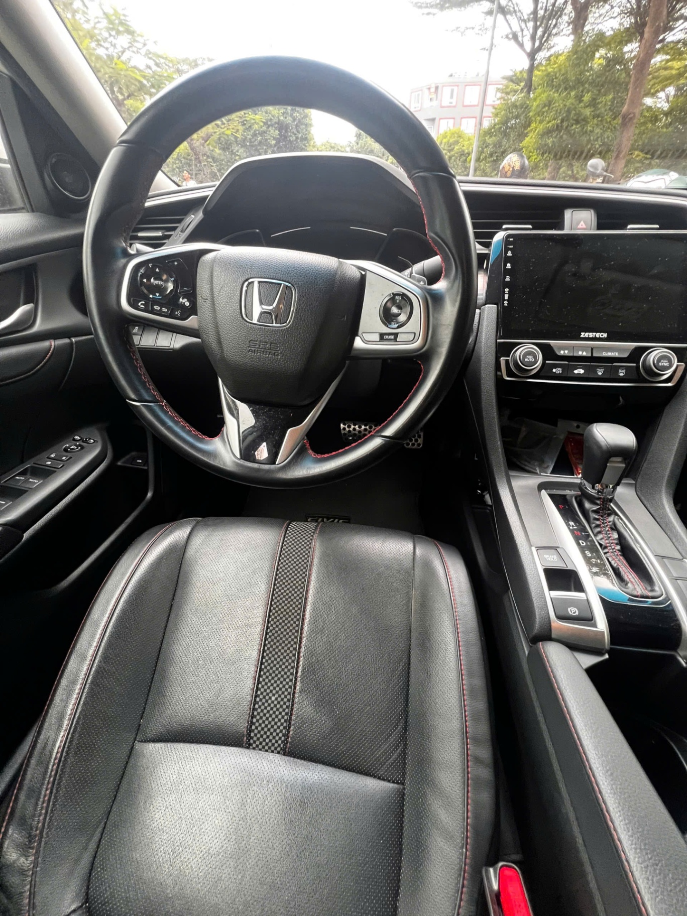 Honda Civic RS 1.5 AT 2020 - Nội thất 6