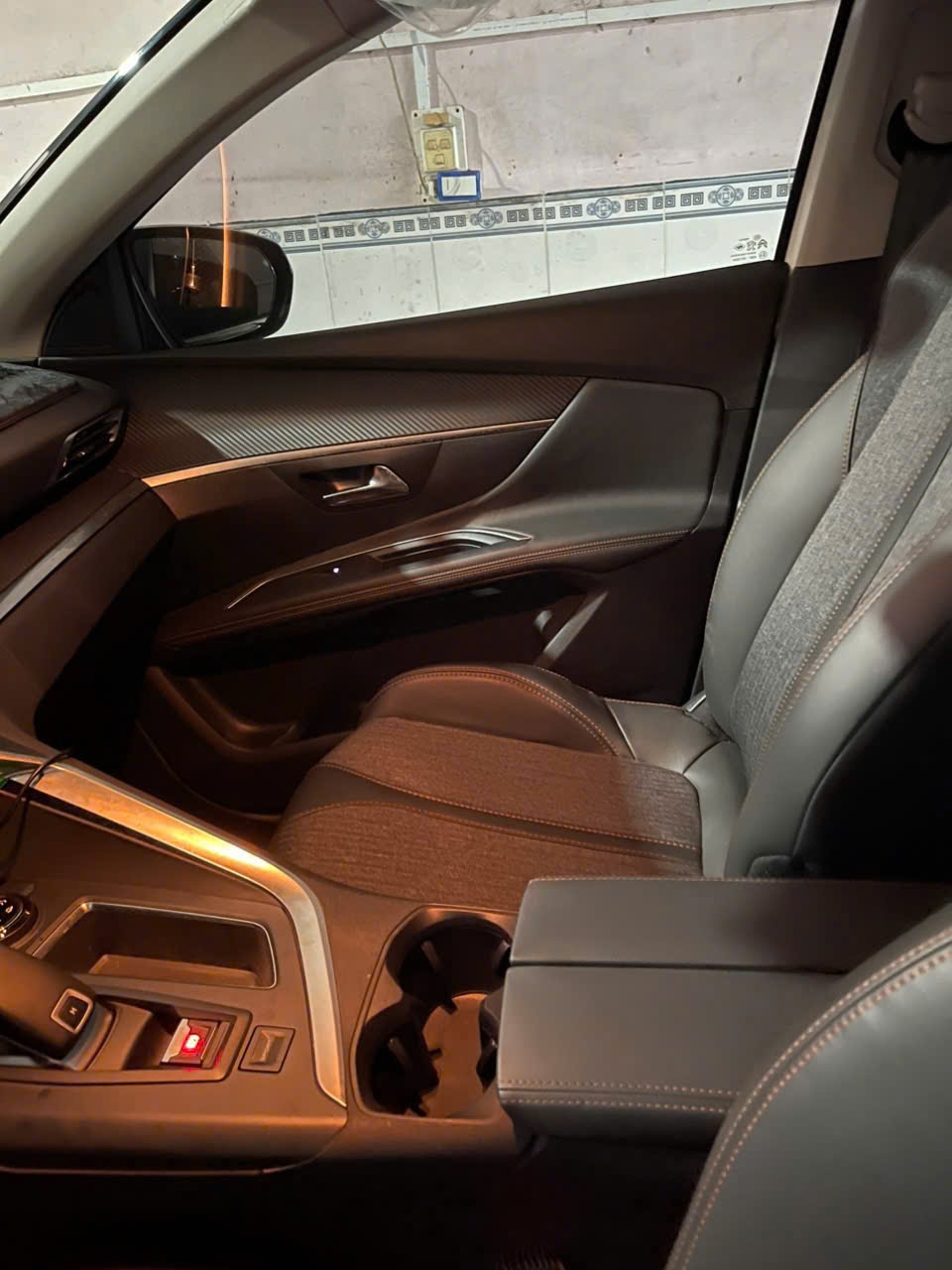 Peugeot 3008 AT 2022 - Nội thất 9