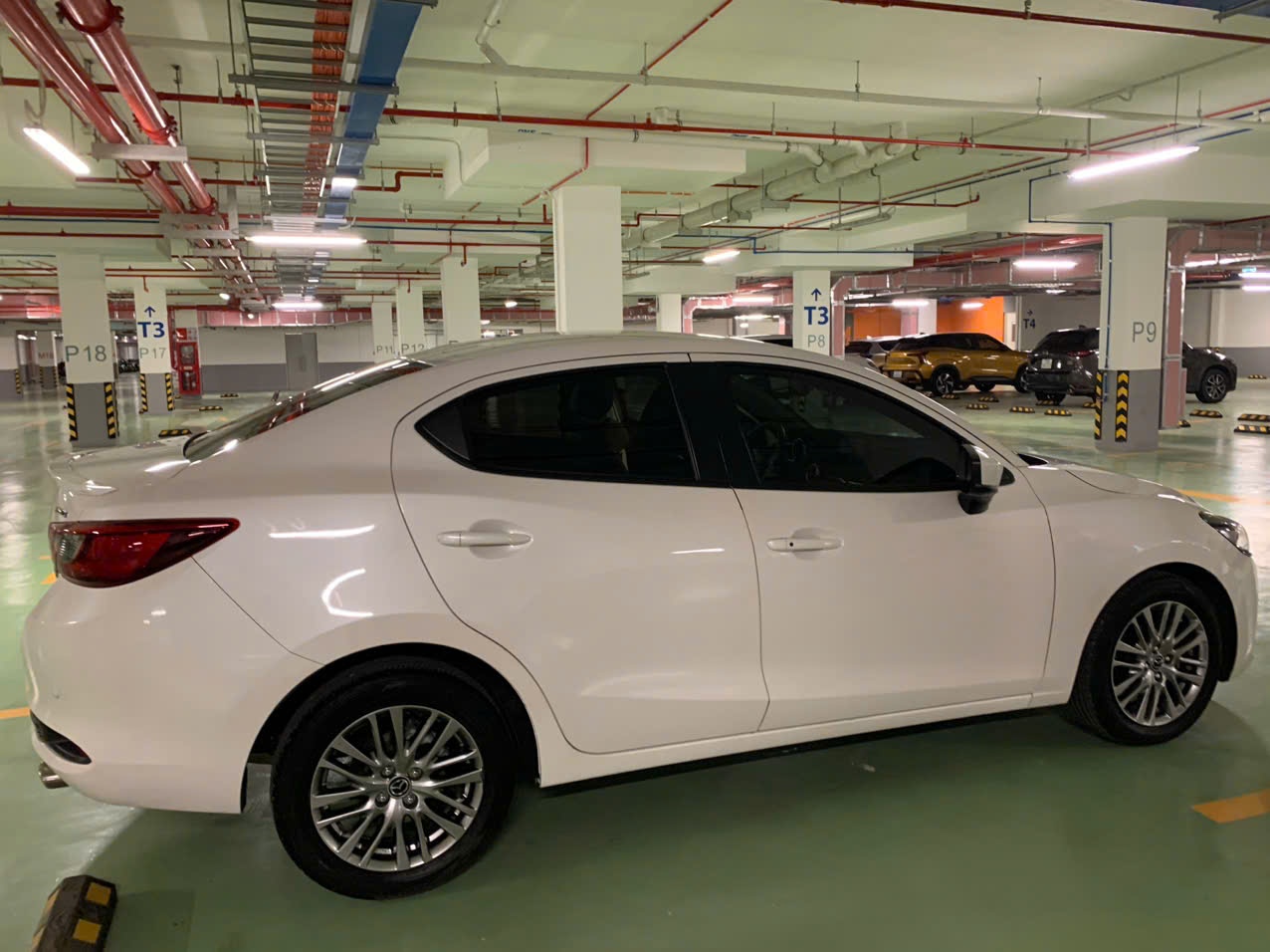 Mazda 2 Luxury 2022 - Ngoại thất 1