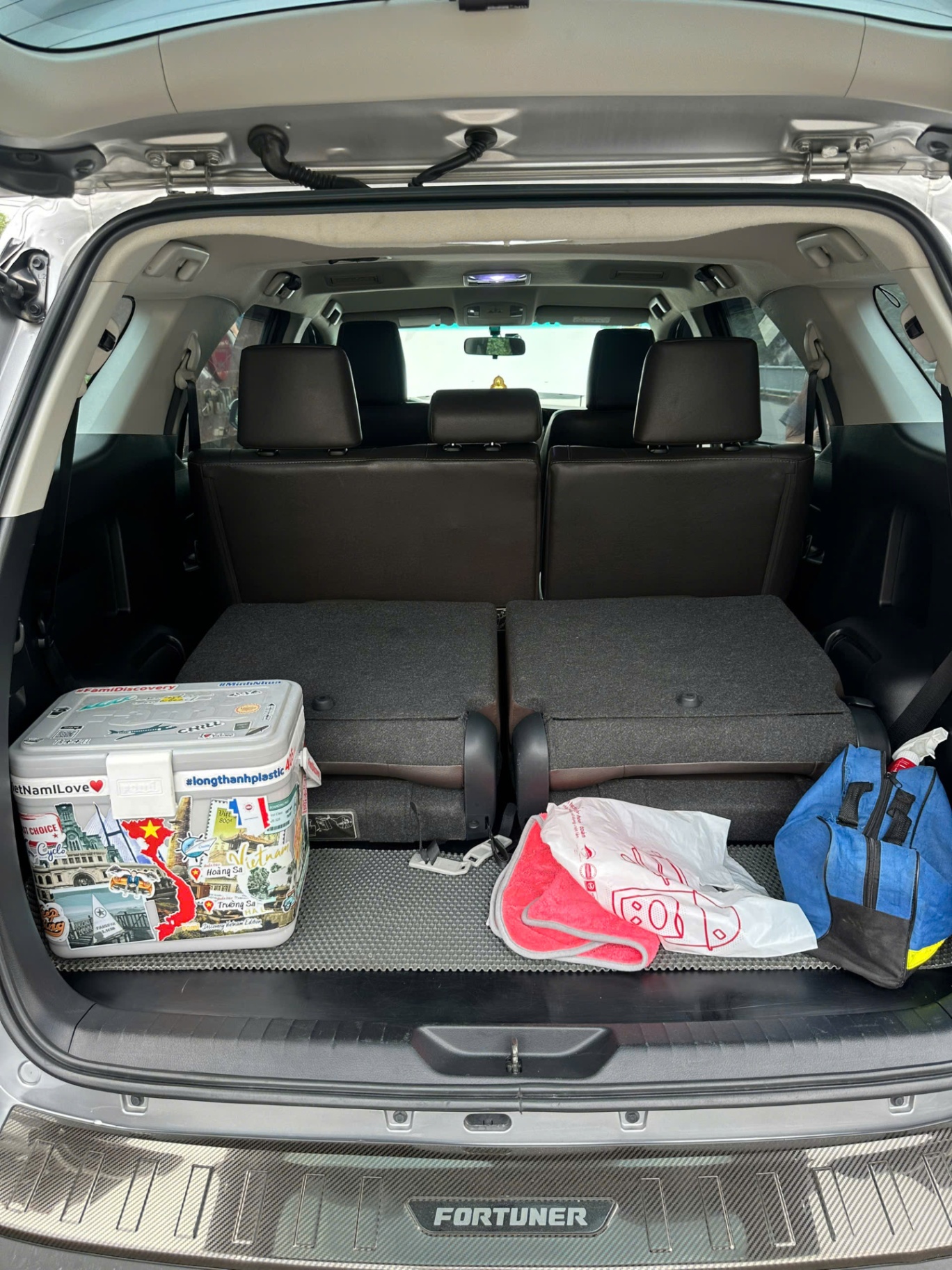 Toyota Fortuner 2.7V 4x2 AT 2018 - Nội thất 9
